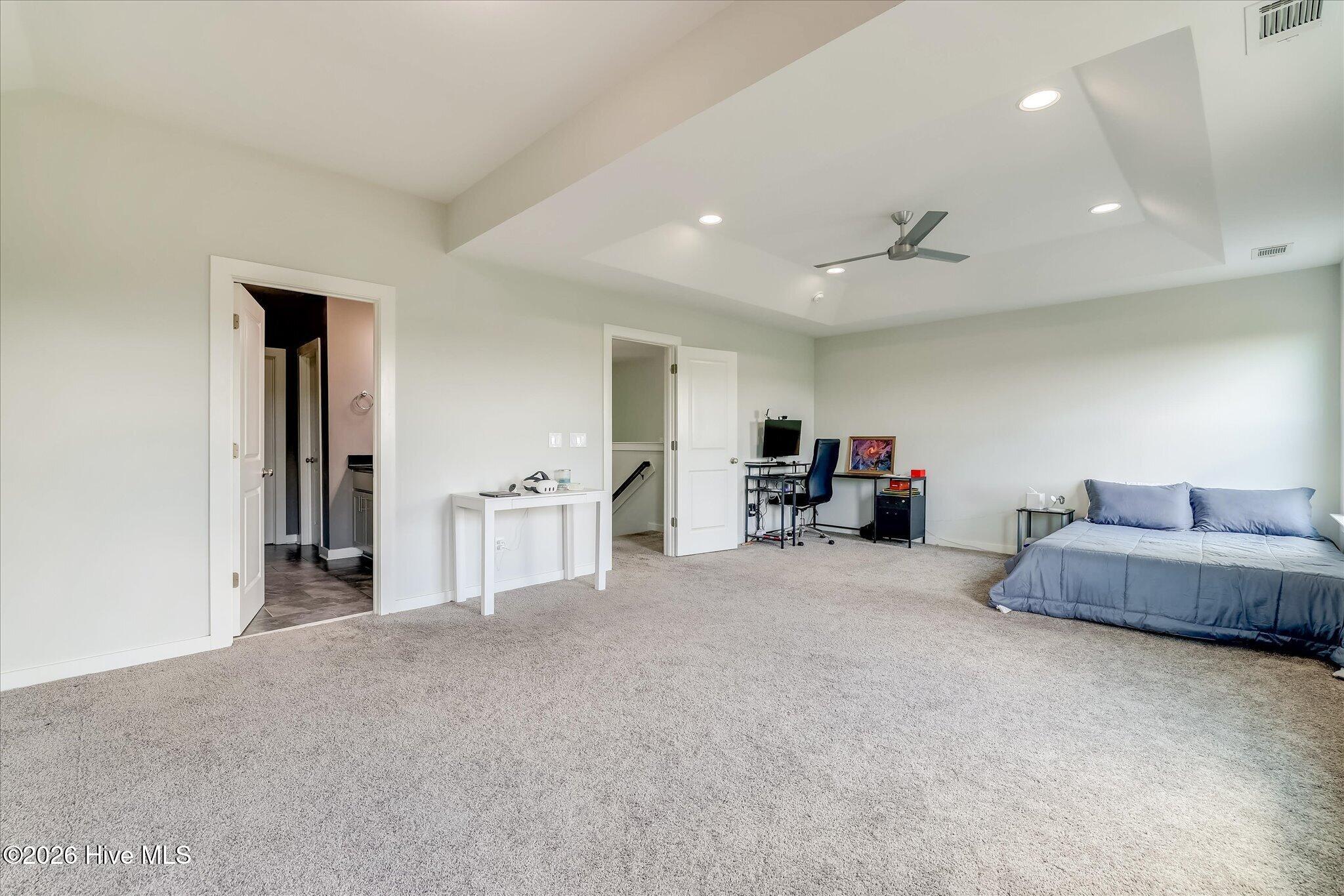453 Bridle Path Road Property Photo 28