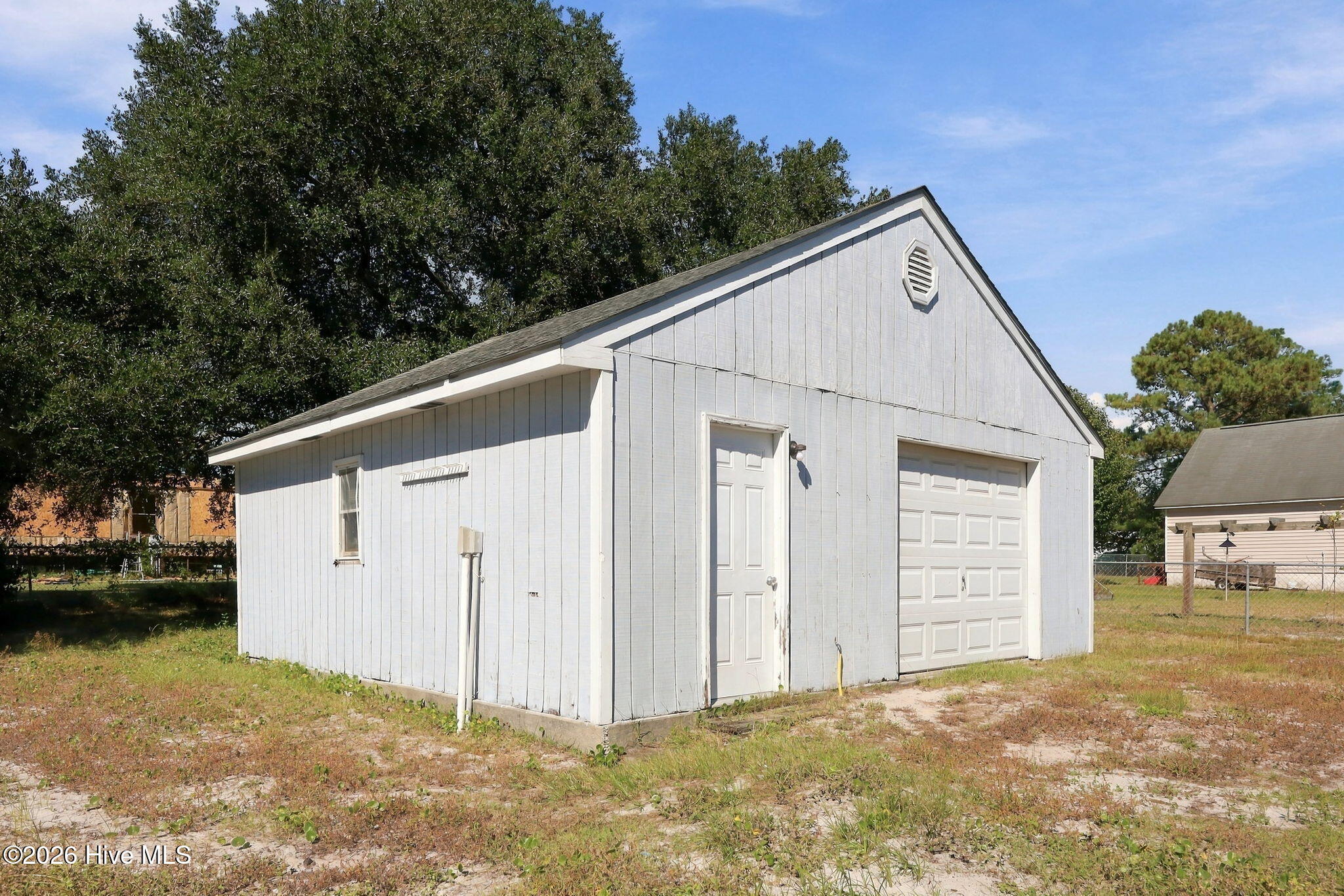 121 Bayberry Road Property Photo 5