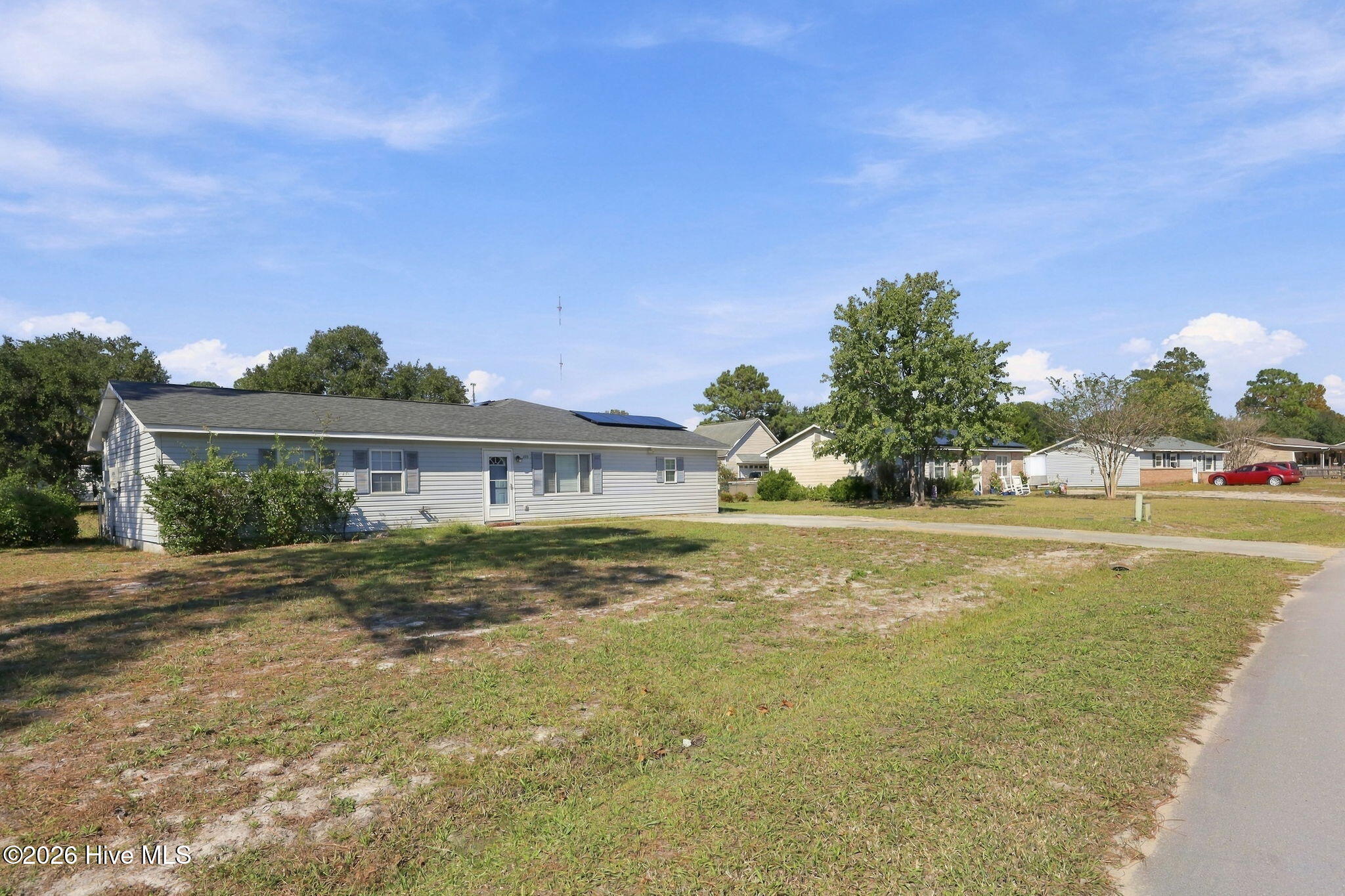 121 Bayberry Road Property Photo 6