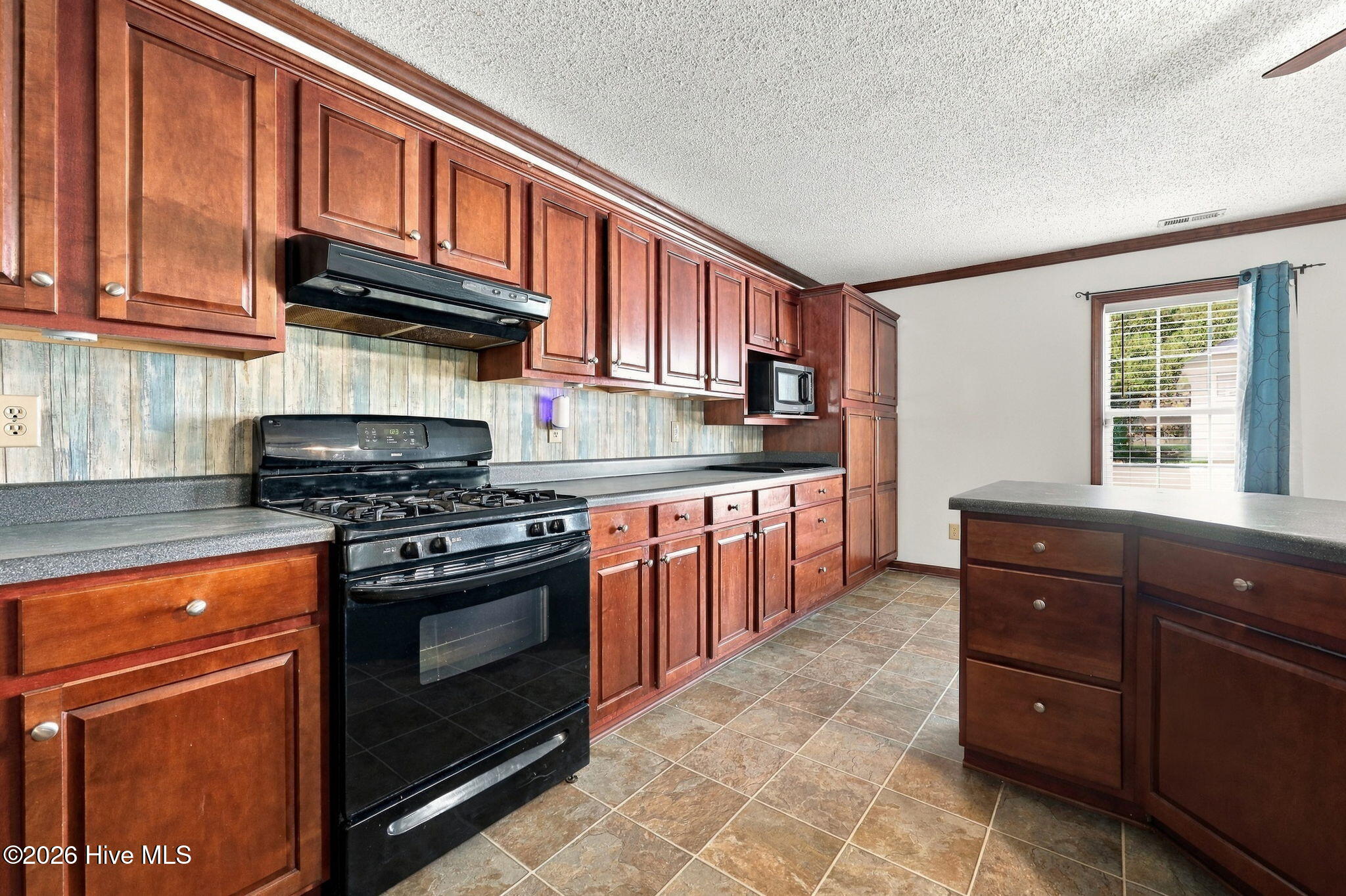 121 Bayberry Road Property Photo 26