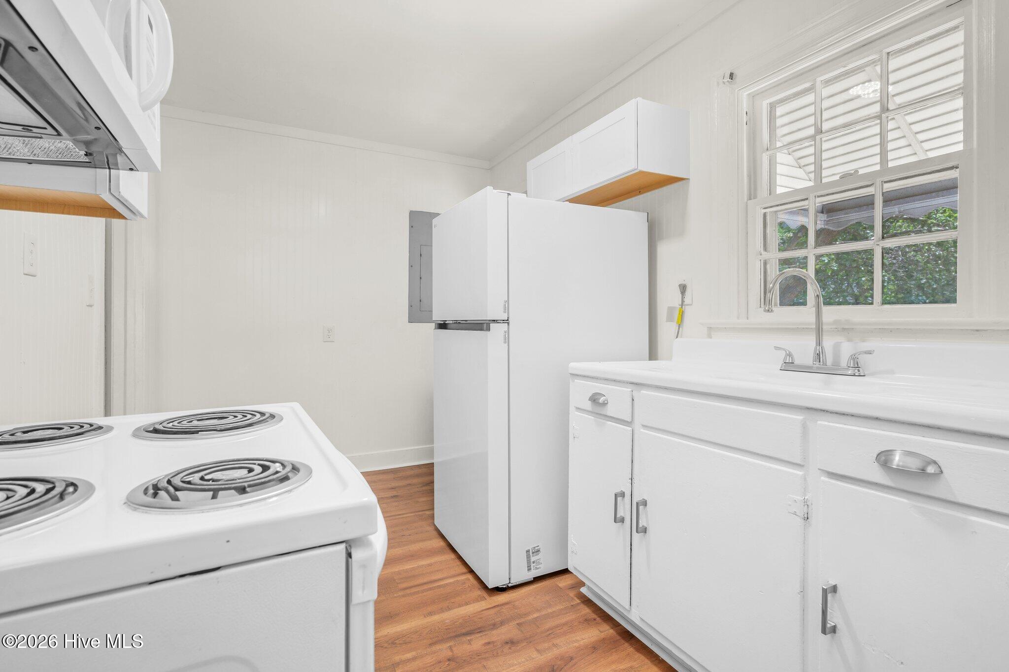 1209 W Thomas Street Property Photo 13