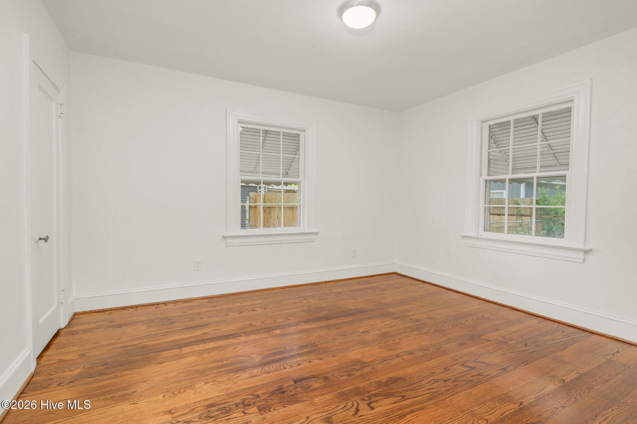 1209 W Thomas Street Property Photo 17