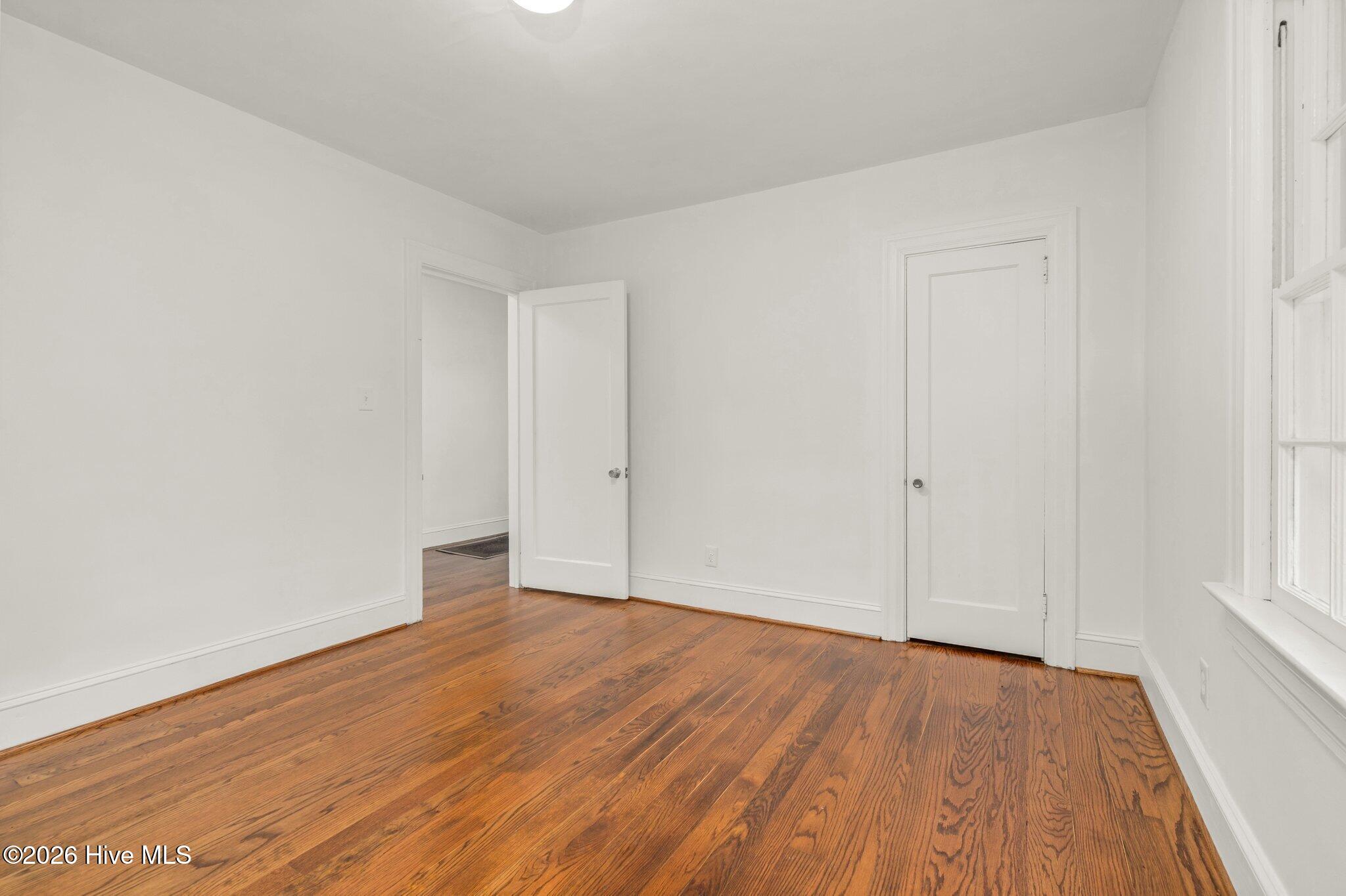 1209 W Thomas Street Property Photo 18