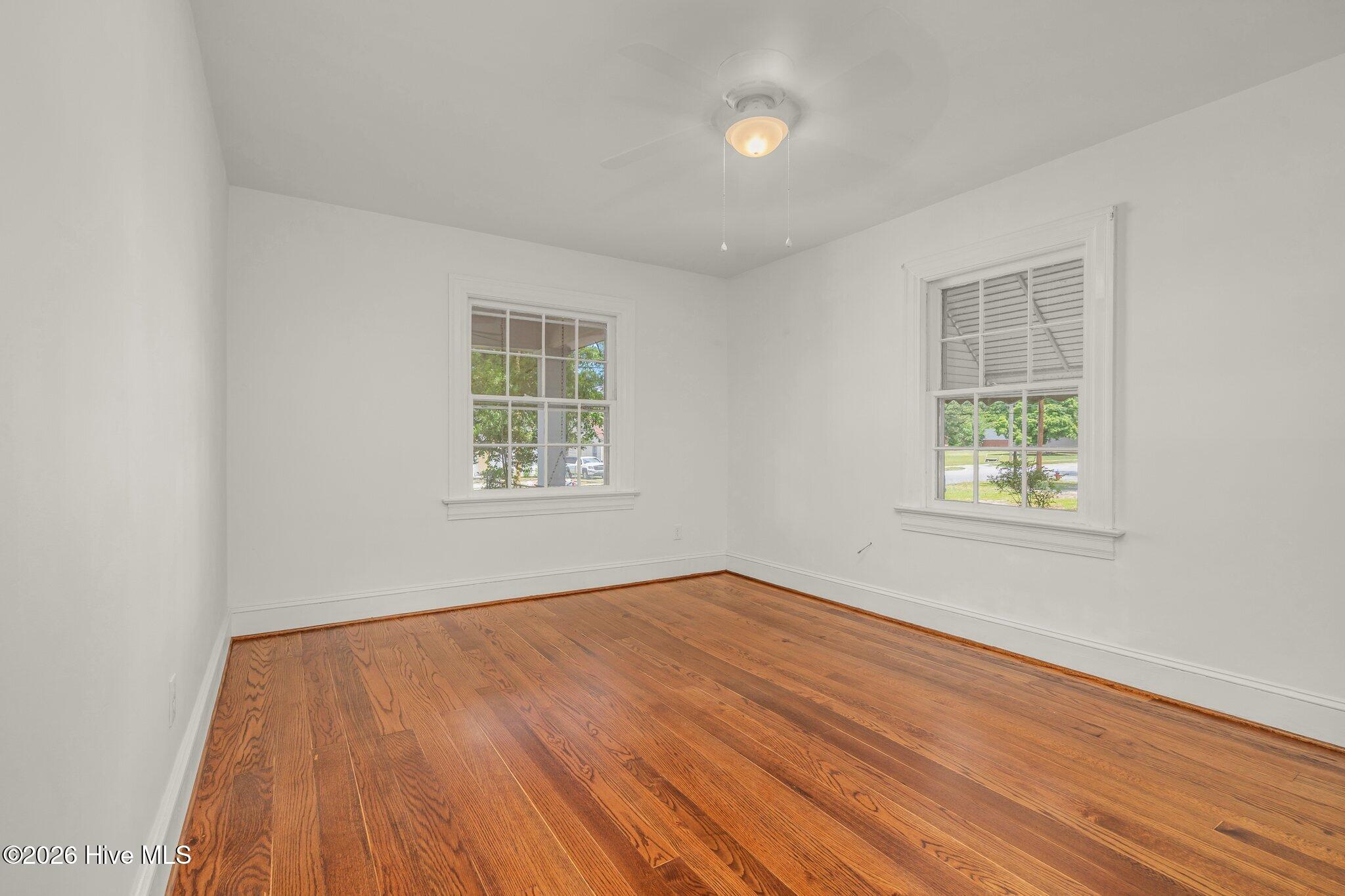 1209 W Thomas Street Property Photo 19