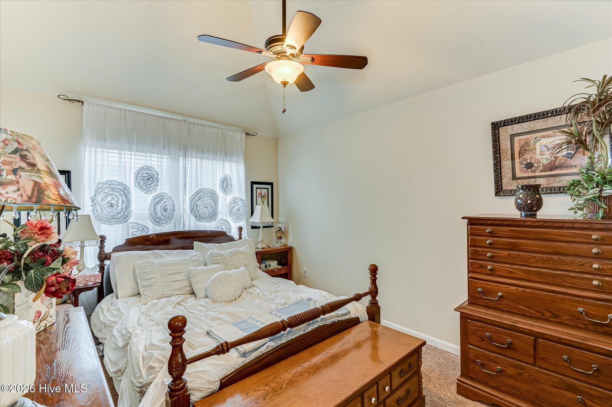 1097 Prides Crossing Property Photo 23