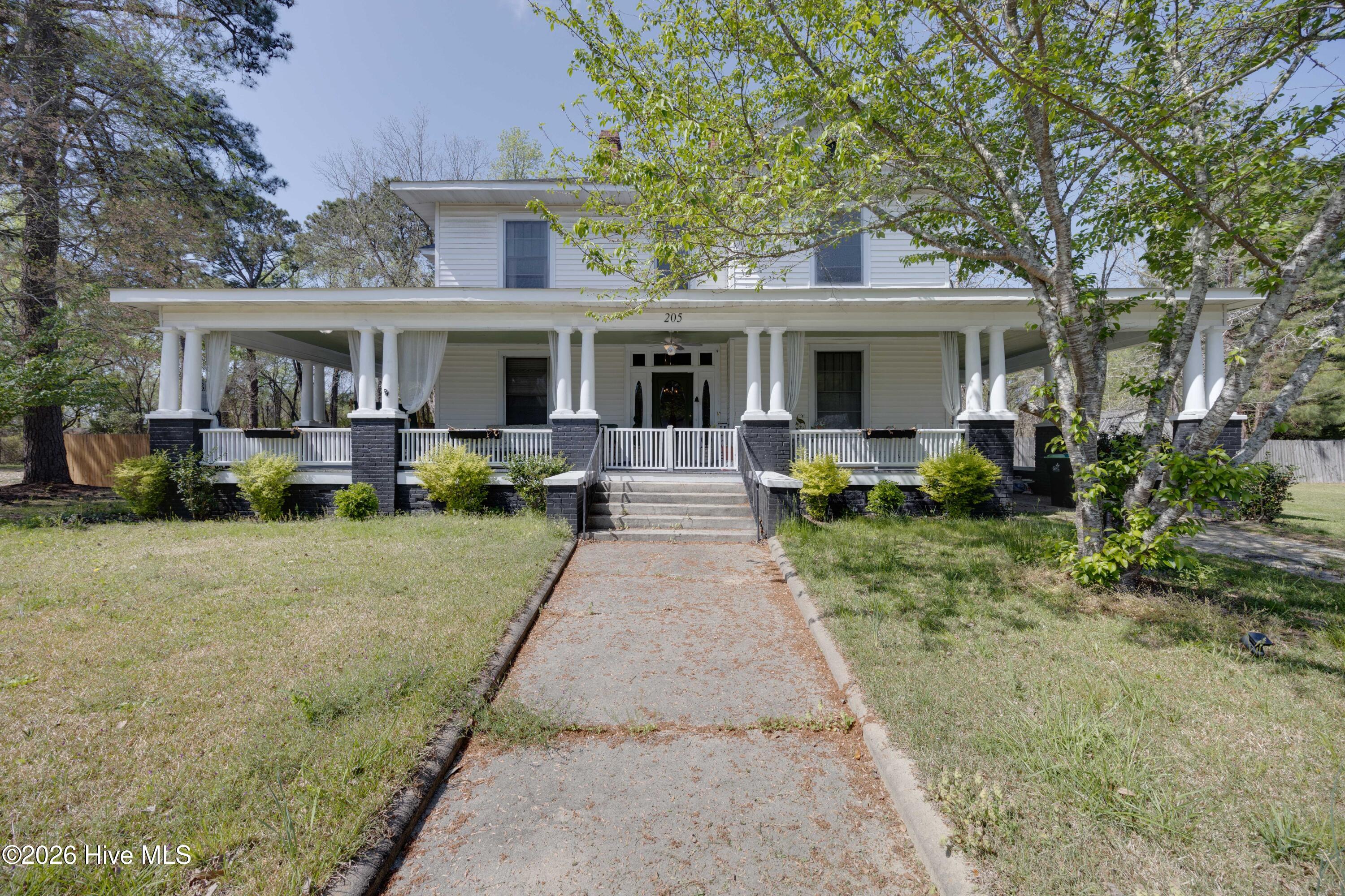 205 N Broad Street Property Photo 13