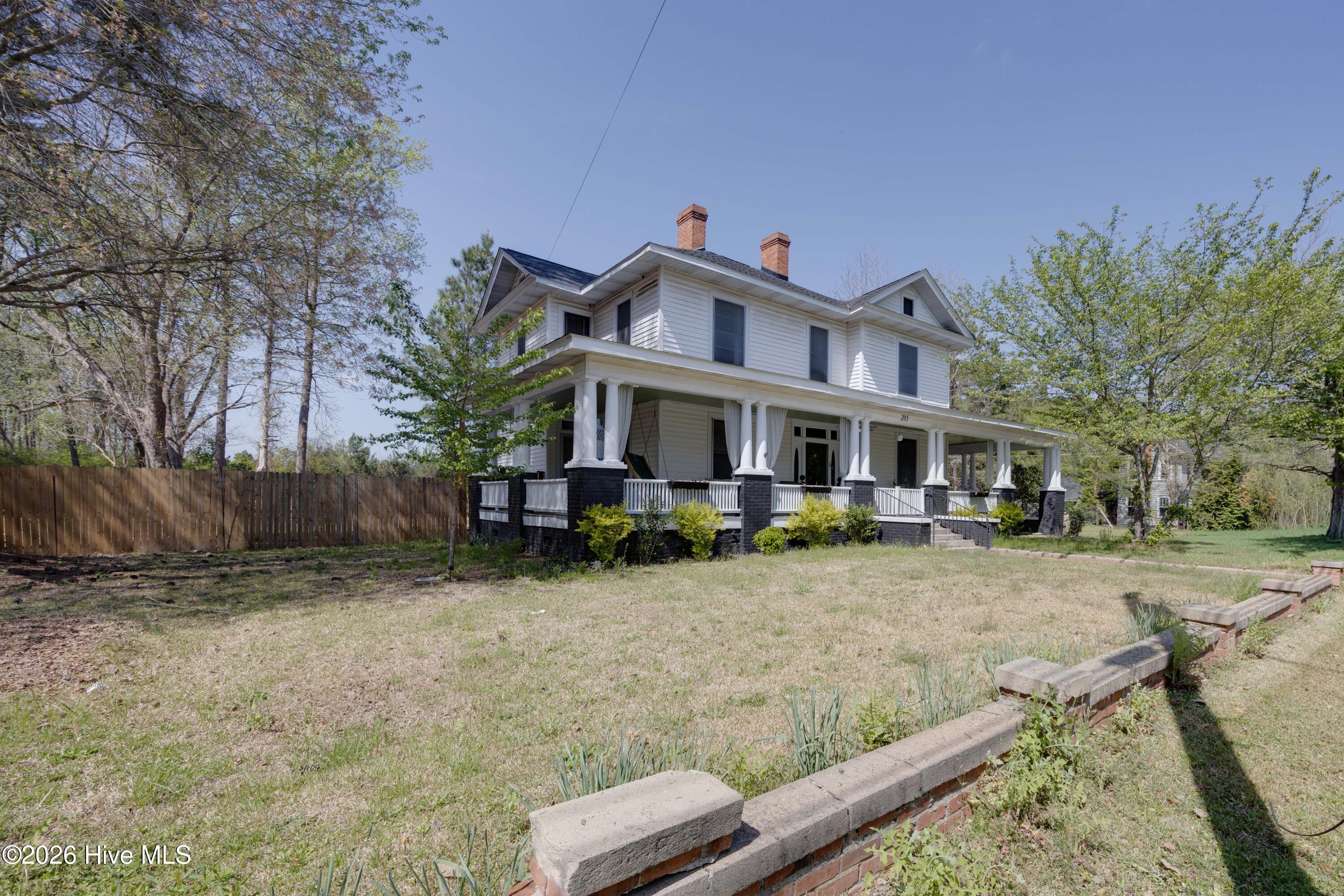 205 N Broad Street Property Photo 14