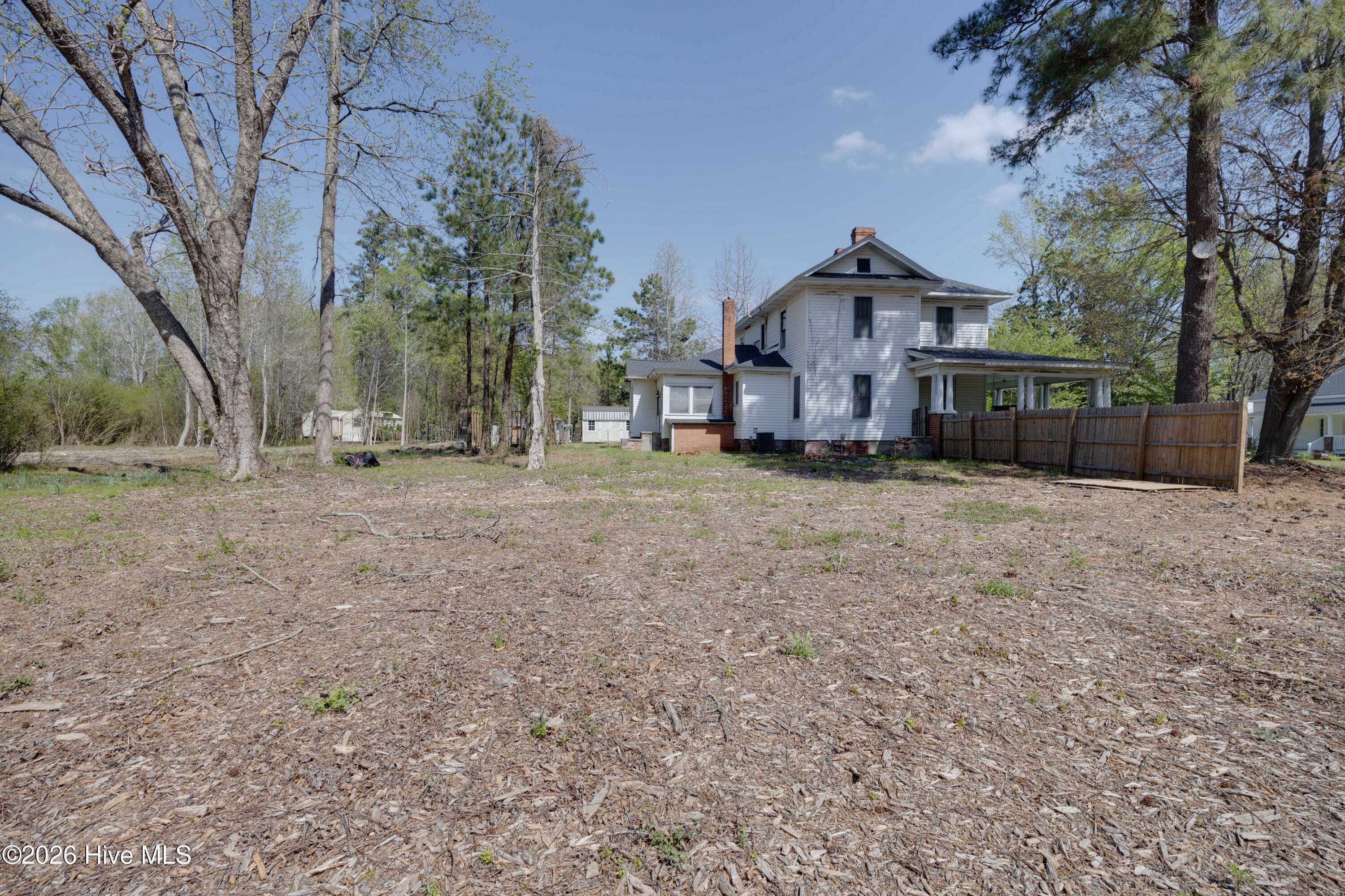 205 N Broad Street Property Photo 17