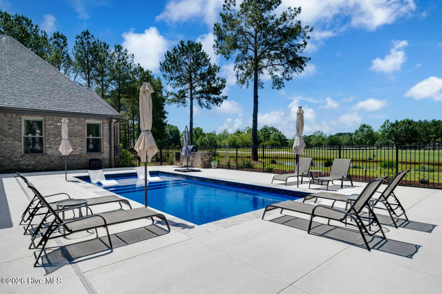 127 Legacy Lakes Drive Property Photo 33