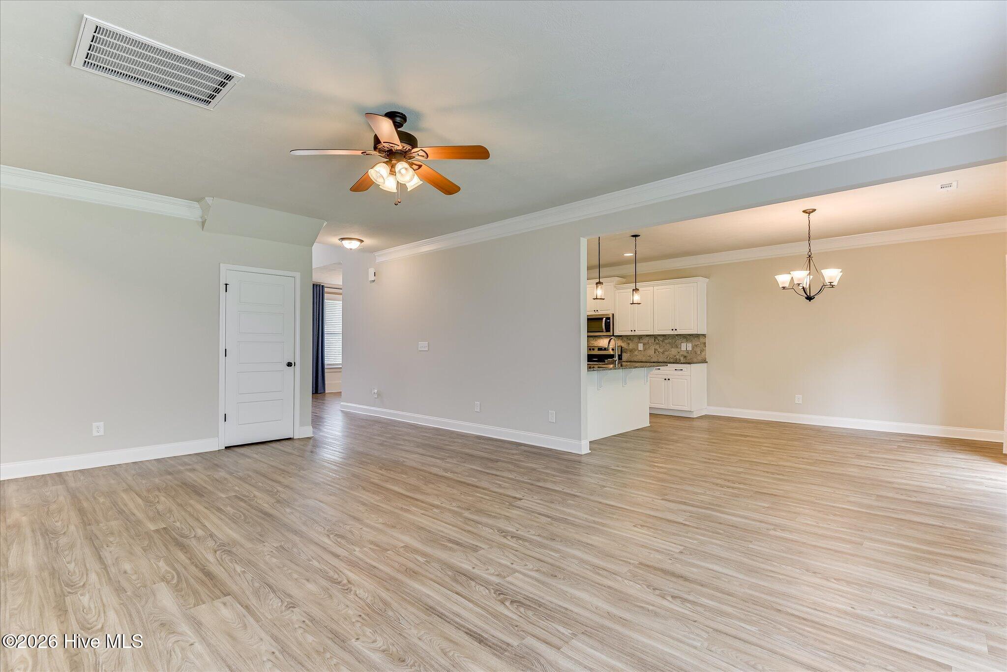 1045 Swan Court Property Photo 11