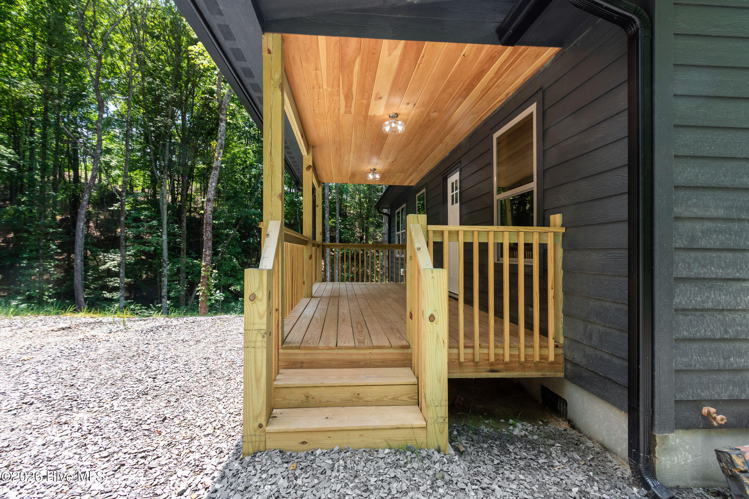 80 Oak Knob Drive Property Photo 3