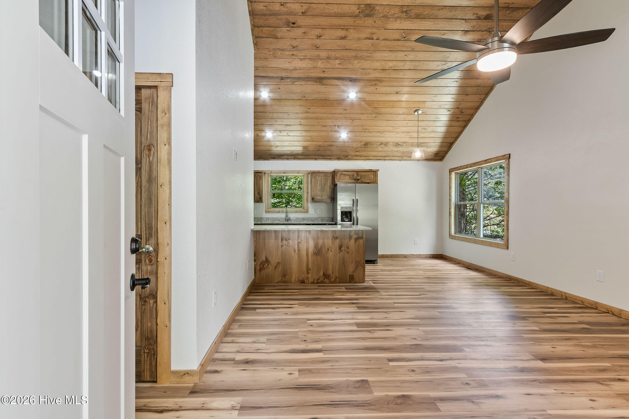 80 Oak Knob Drive Property Photo 5