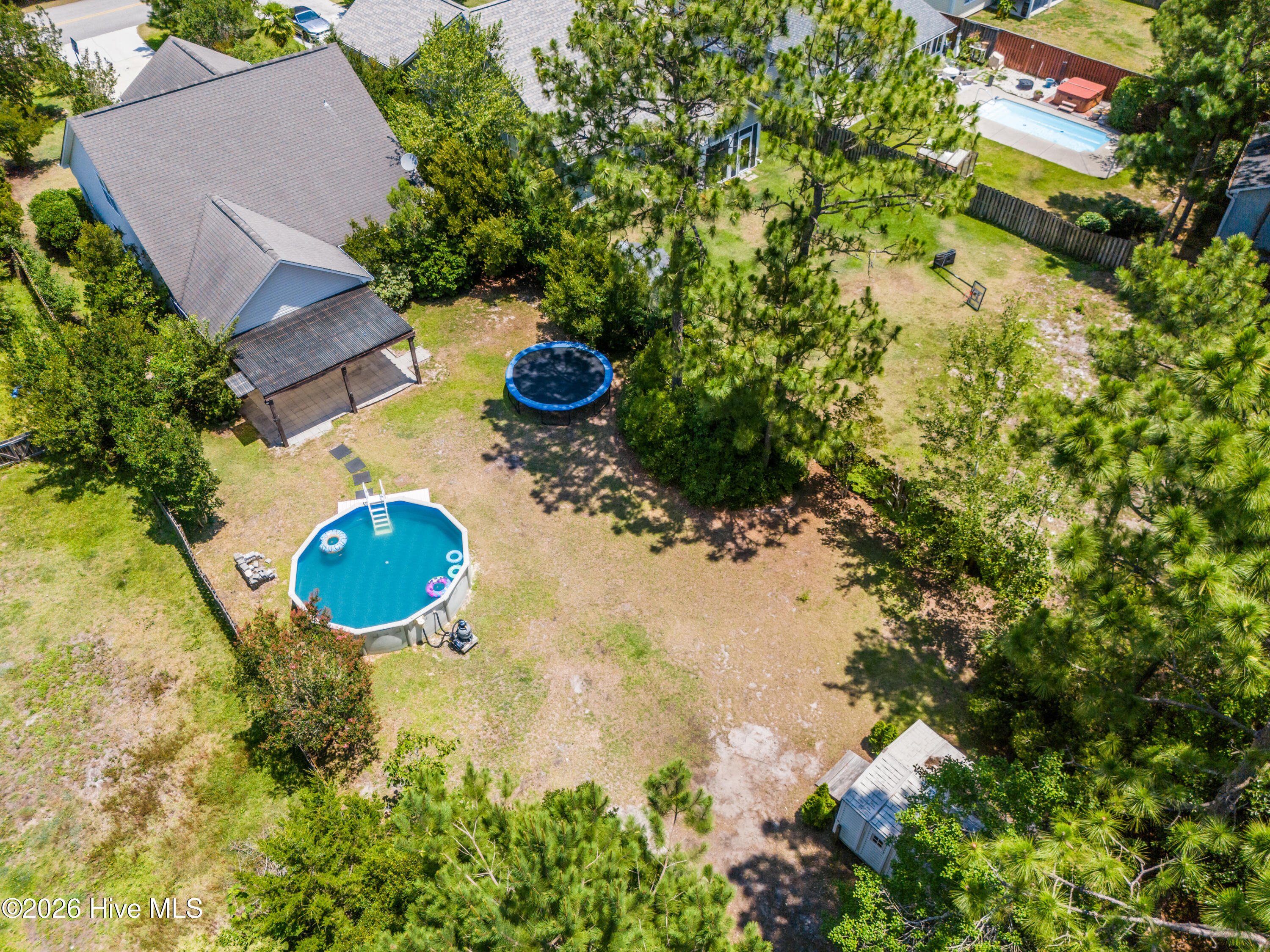 126 Leeward Lane Property Photo 33