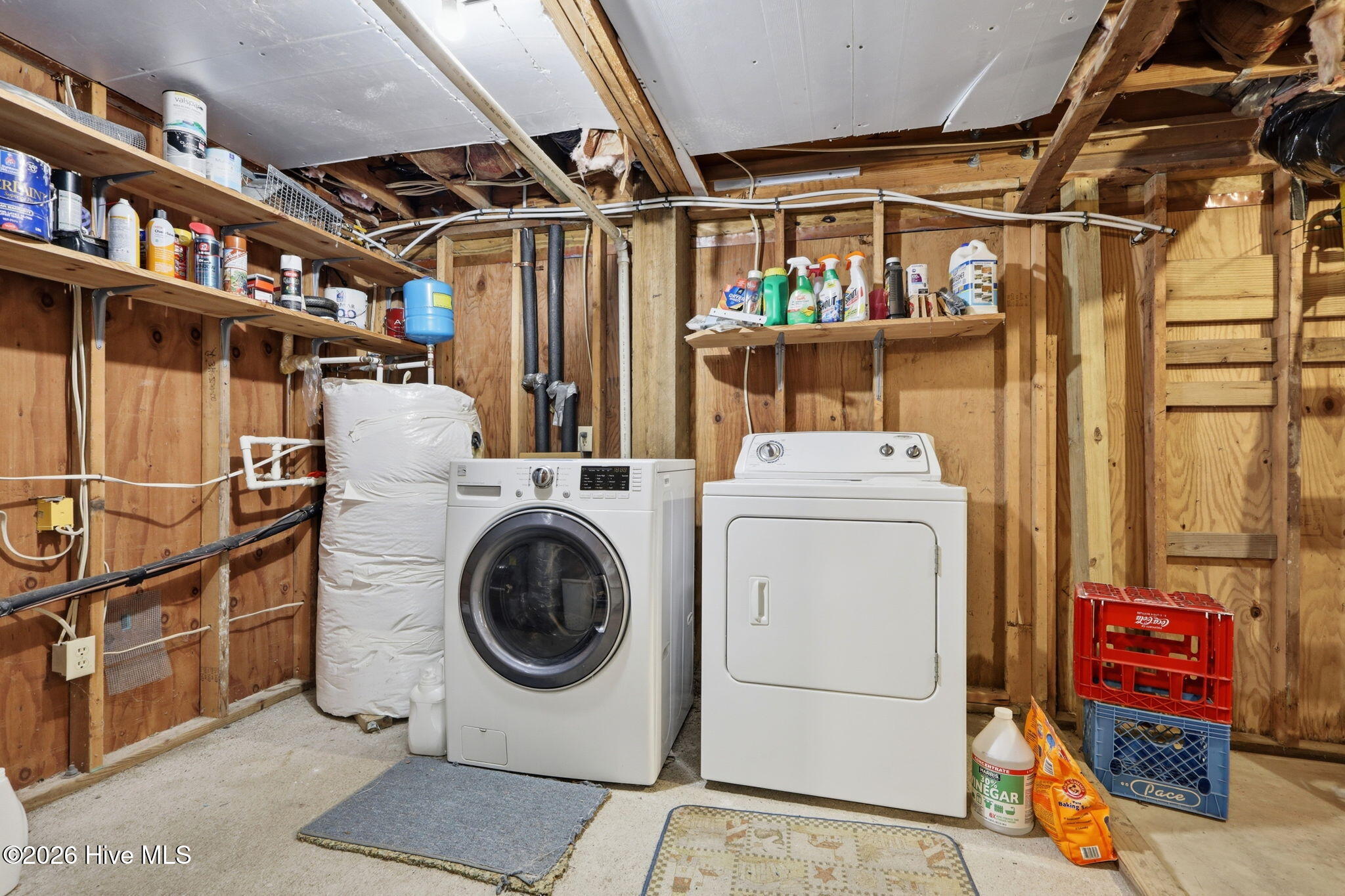 1607 Emerald Drive Property Photo 40