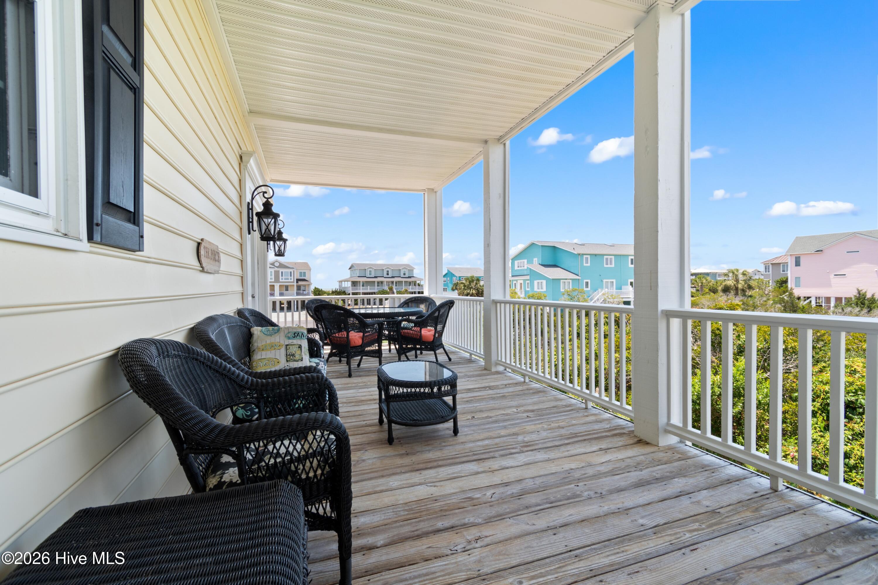 108 & 110 Loggerhead Drive Property Photo 8
