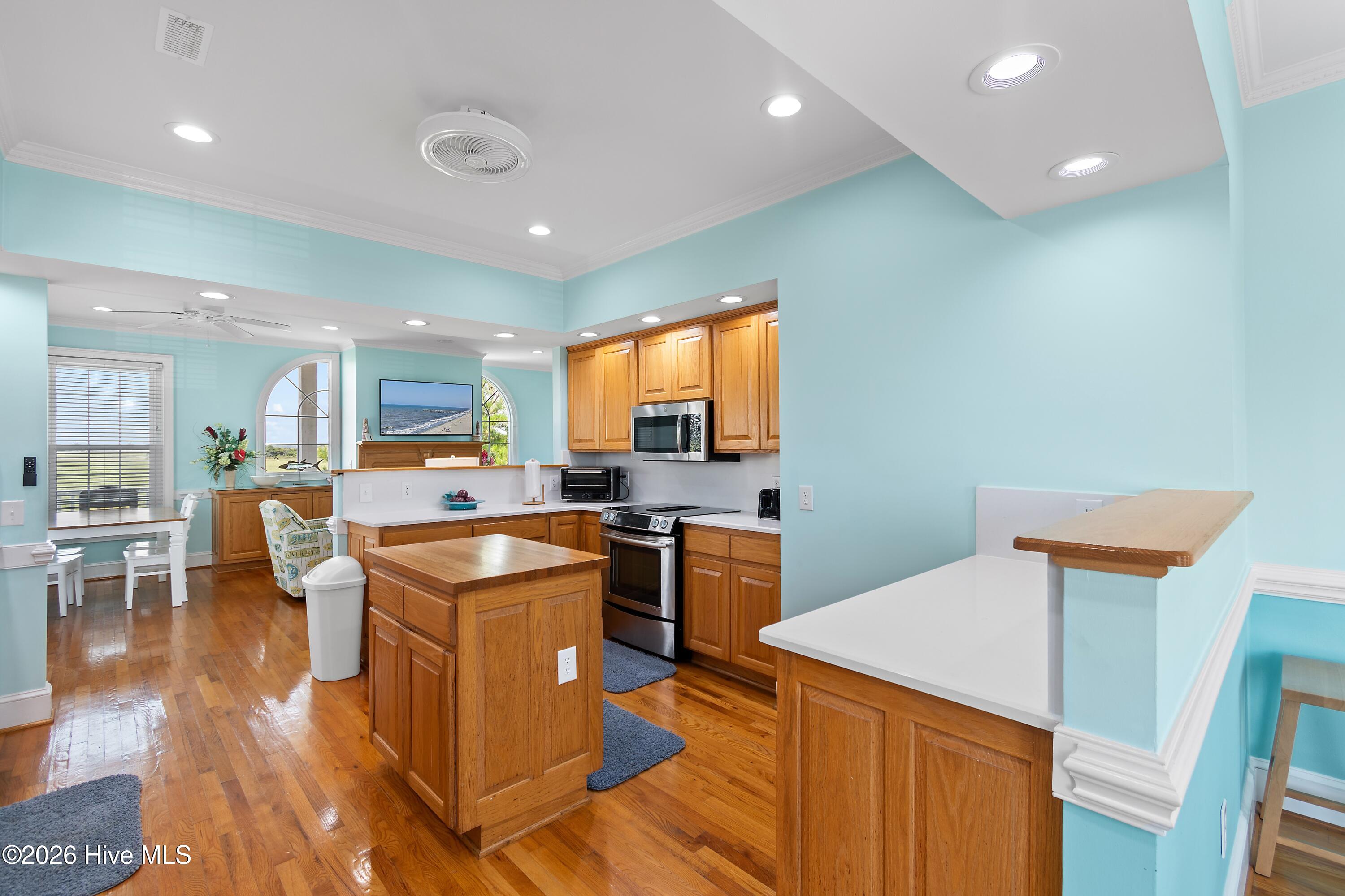108 & 110 Loggerhead Drive Property Photo 13