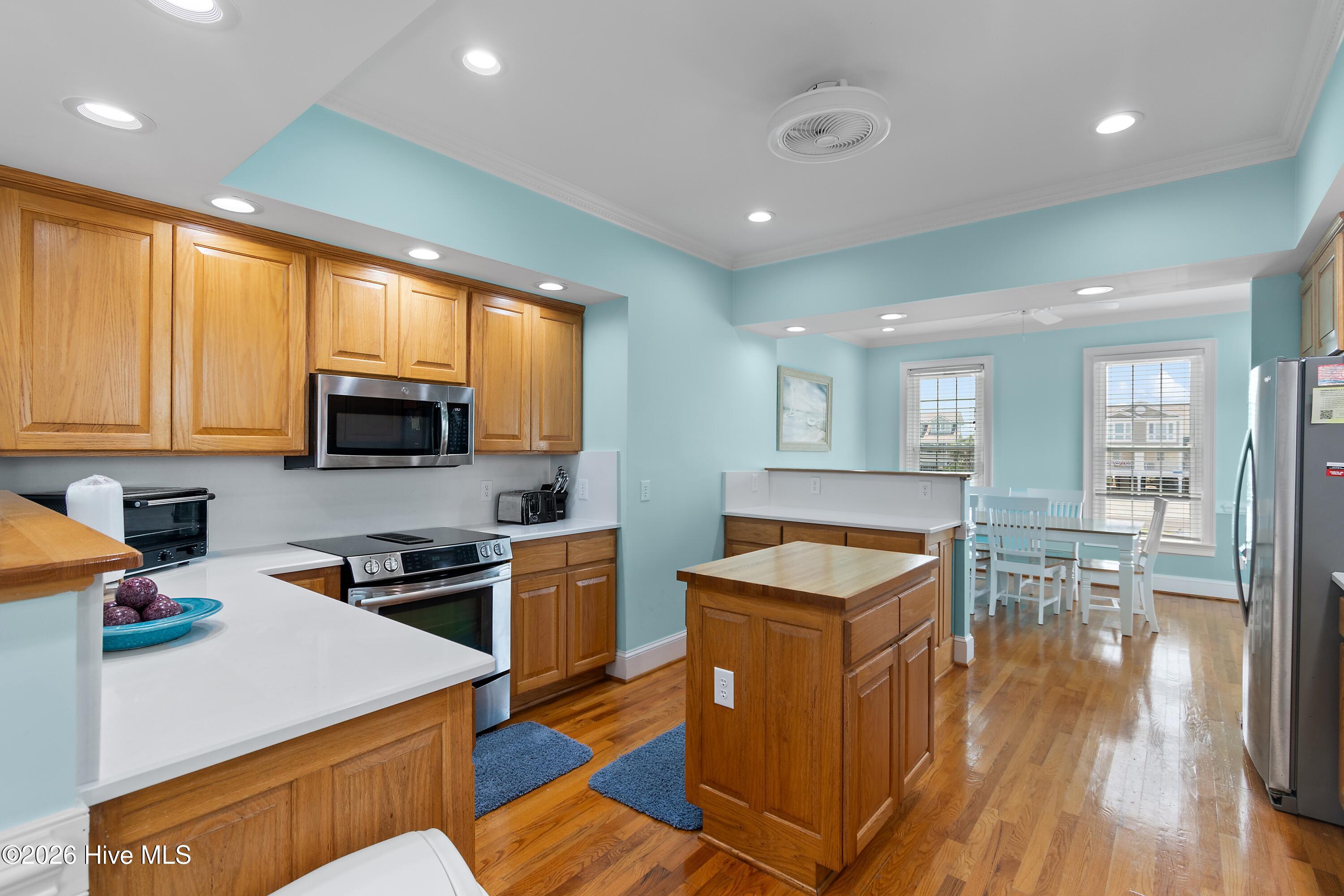 108 & 110 Loggerhead Drive Property Photo 15