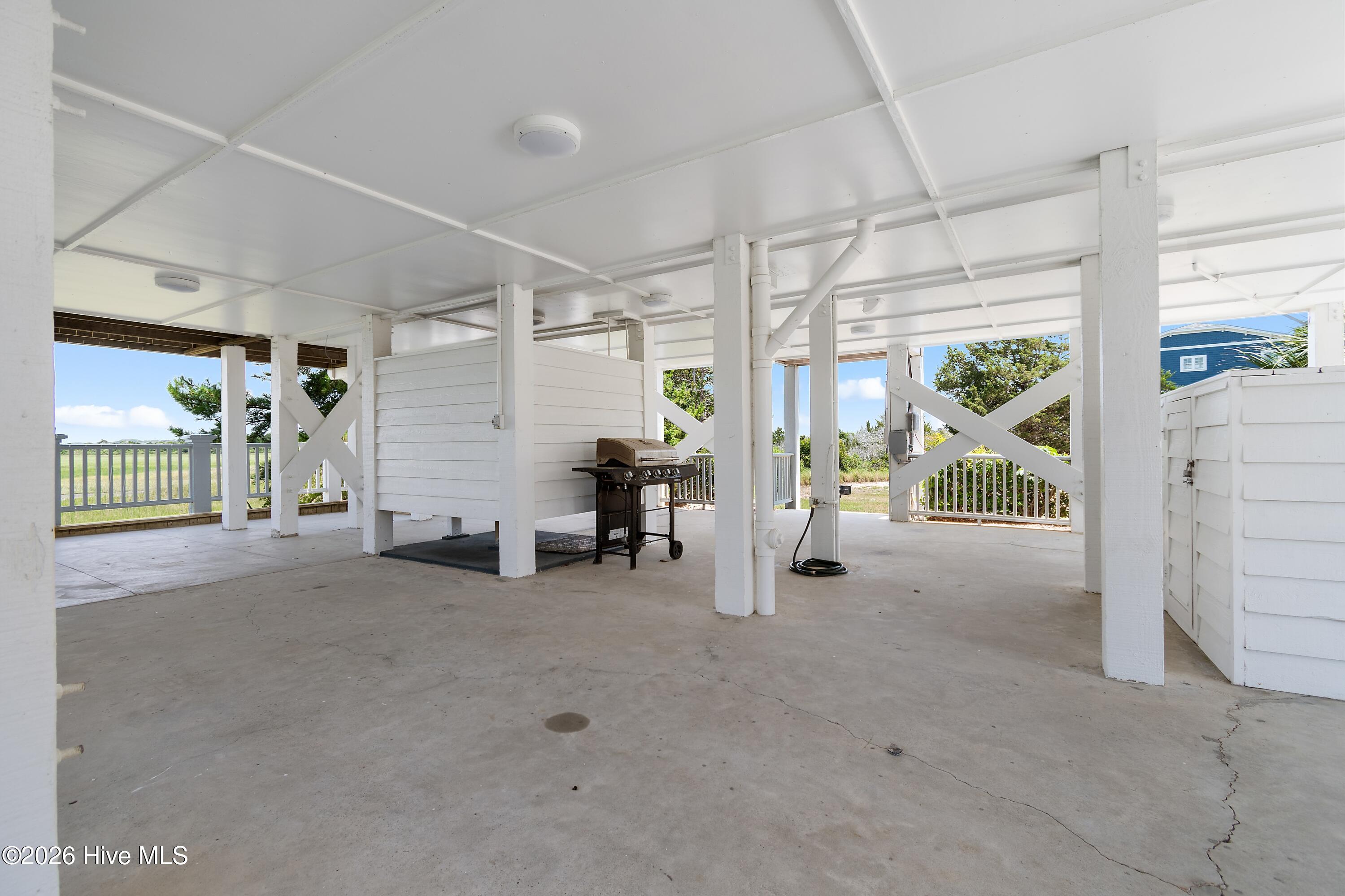 108 & 110 Loggerhead Drive Property Photo 45