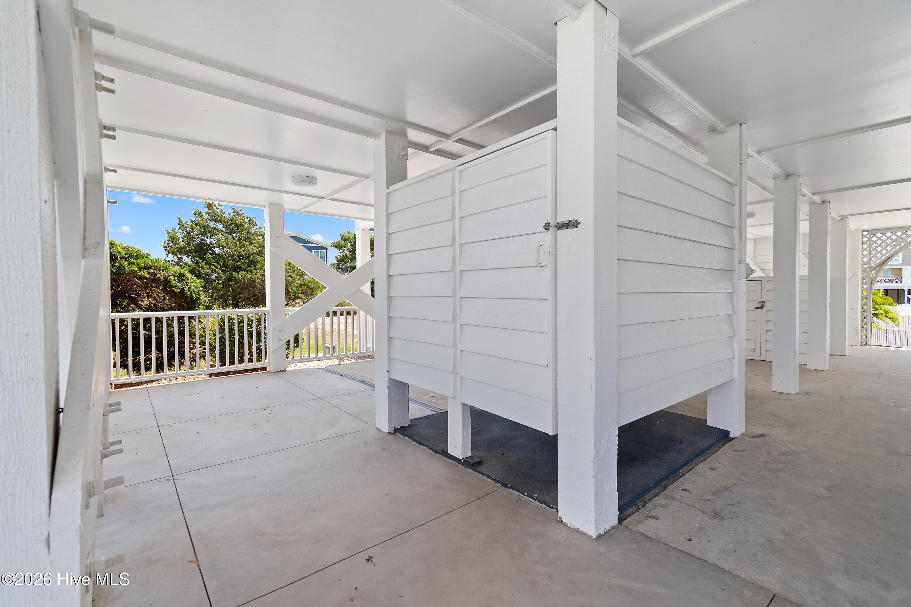 108 & 110 Loggerhead Drive Property Photo 46