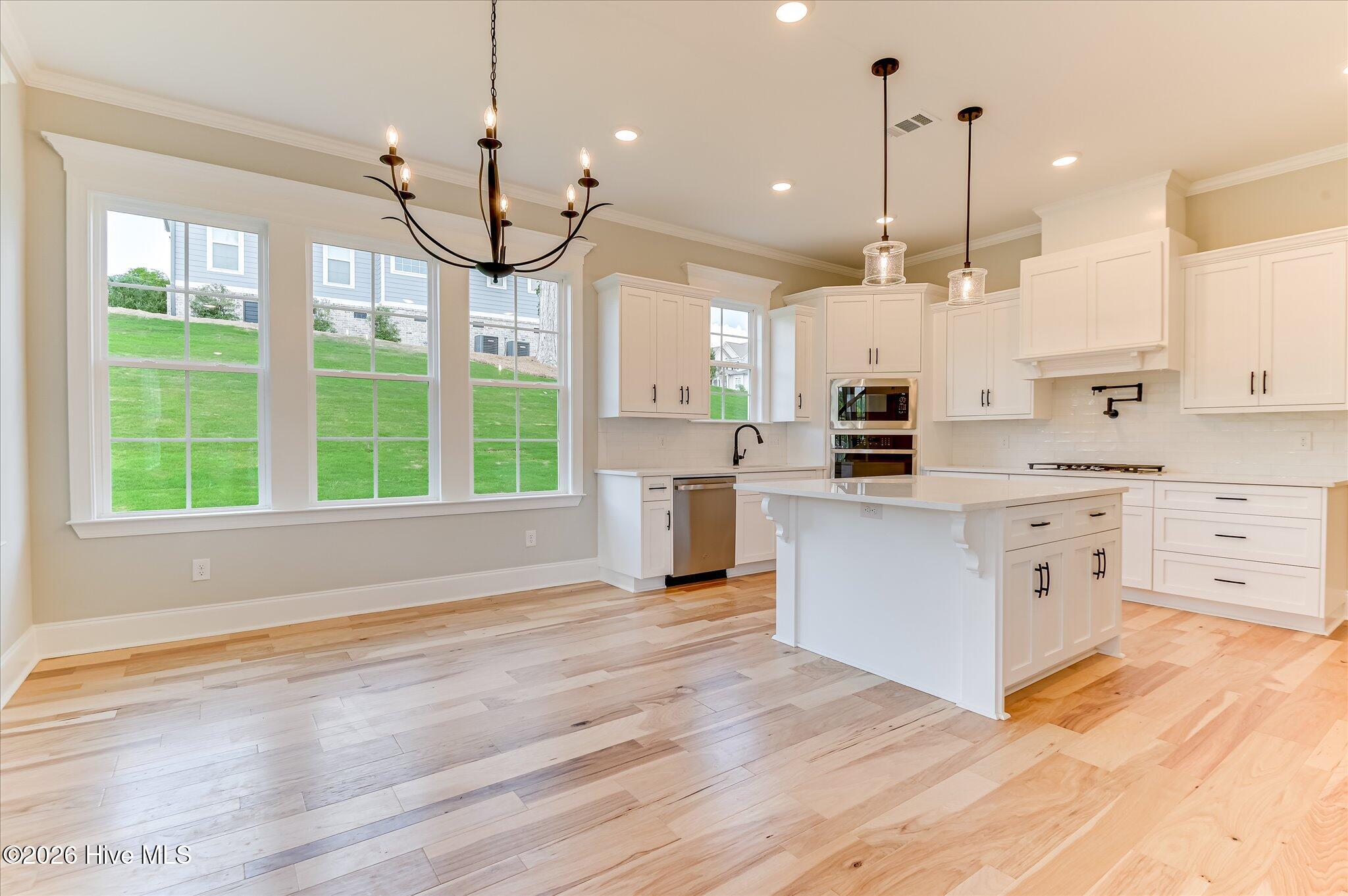 610 Darien Drive Property Photo 10