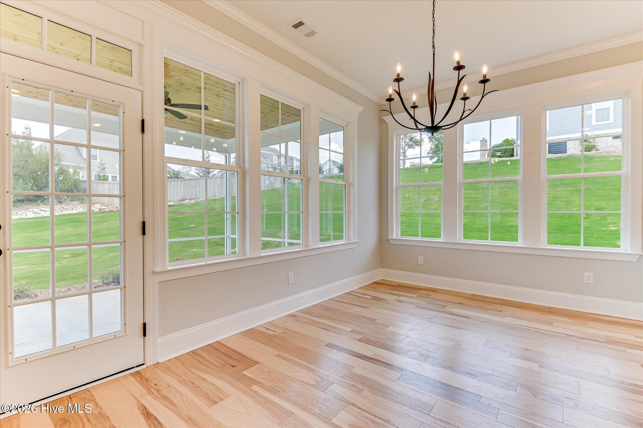 610 Darien Drive Property Photo 11