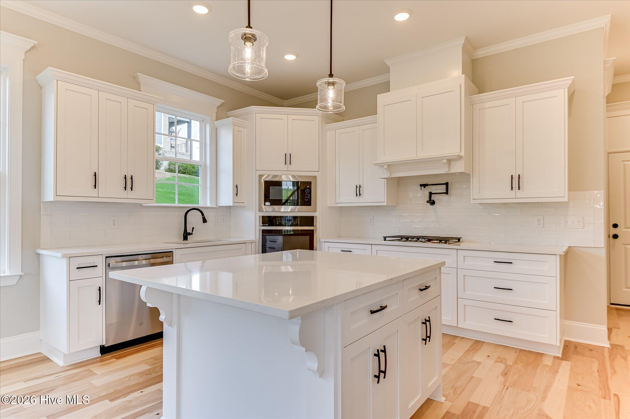 610 Darien Drive Property Photo 15