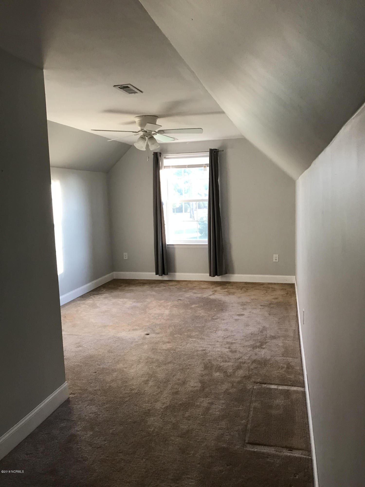 404 Amaryllis Lane Property Photo 6