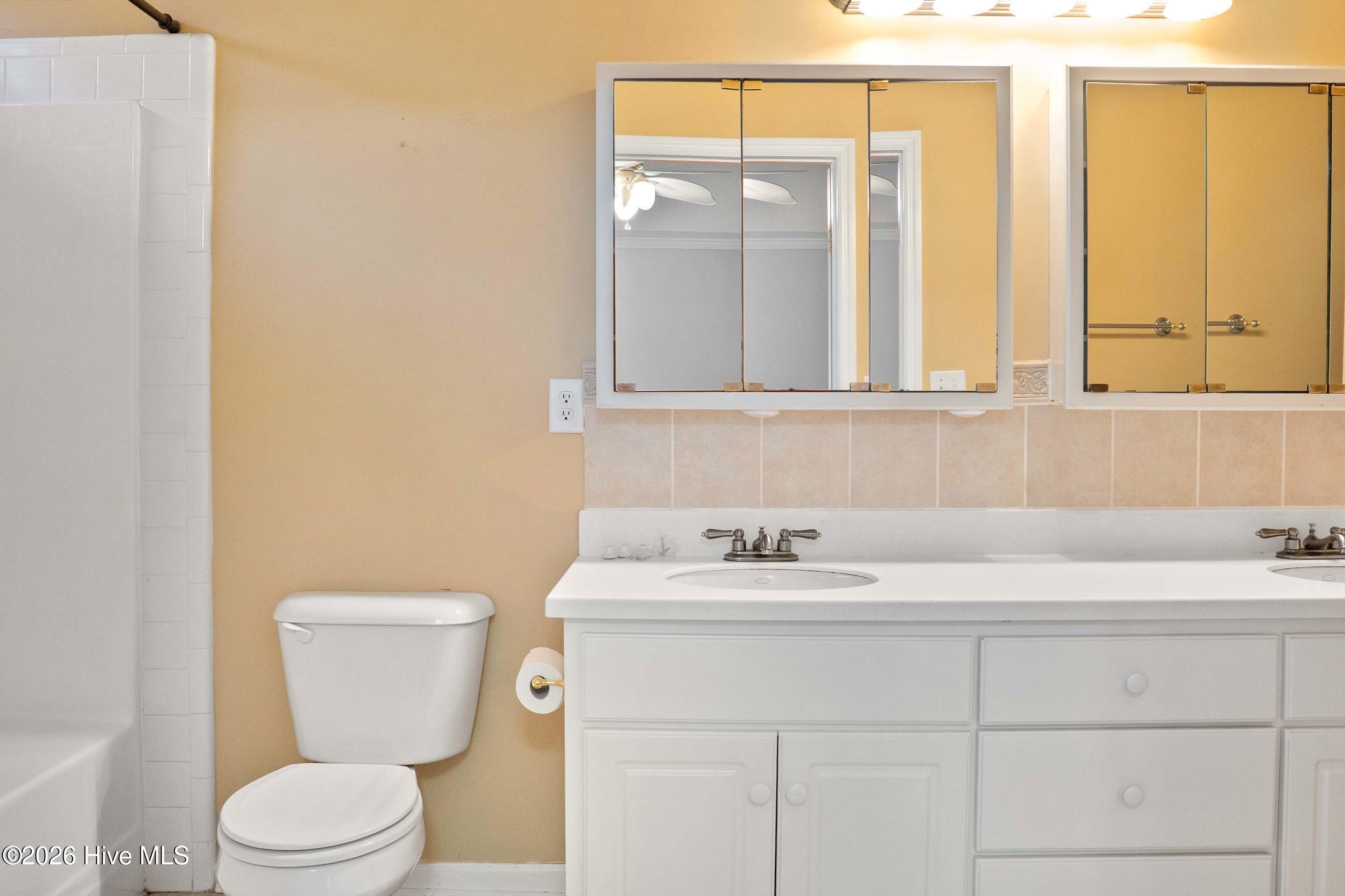 330 Hogan Way Property Photo 20