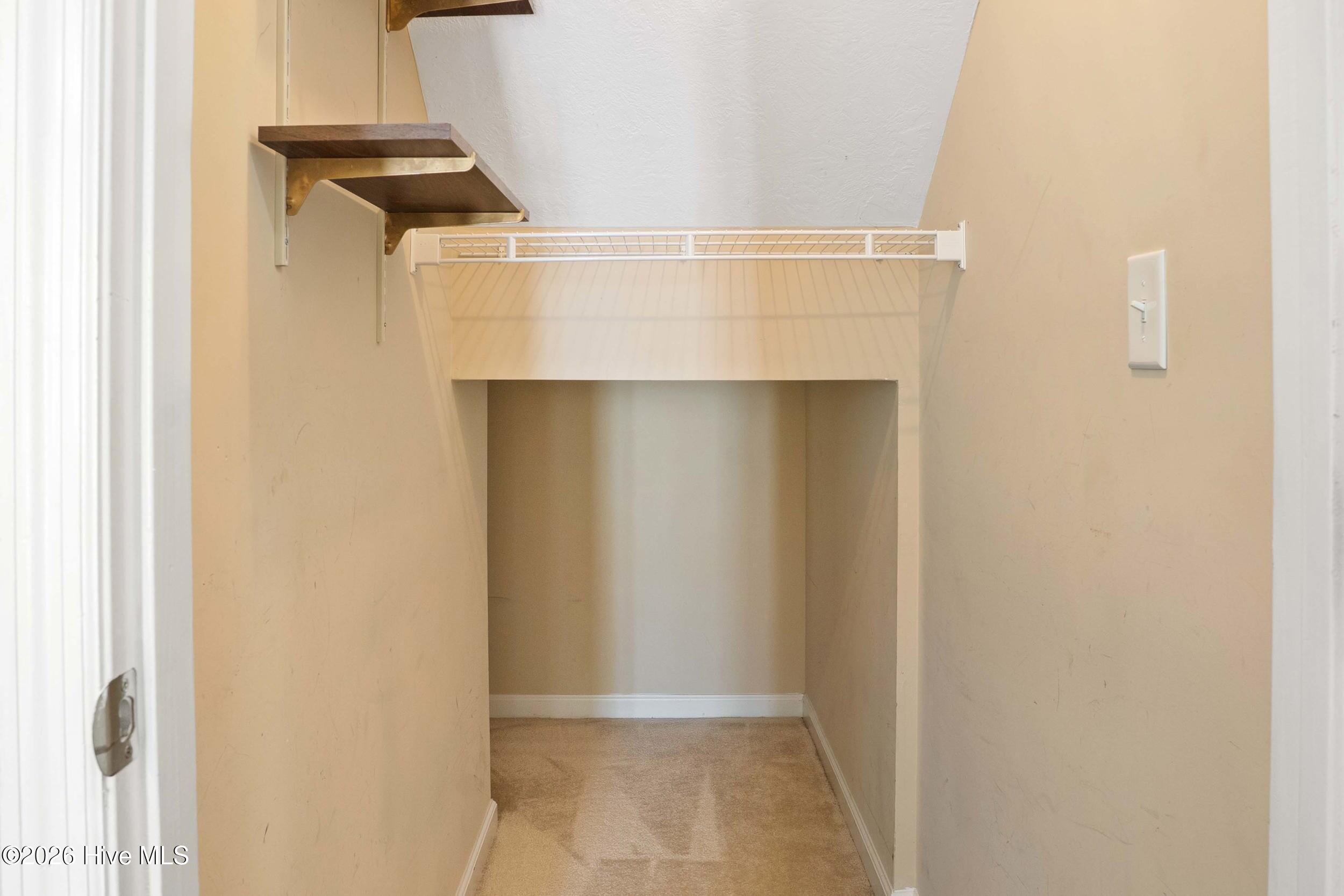 330 Hogan Way Property Photo 32