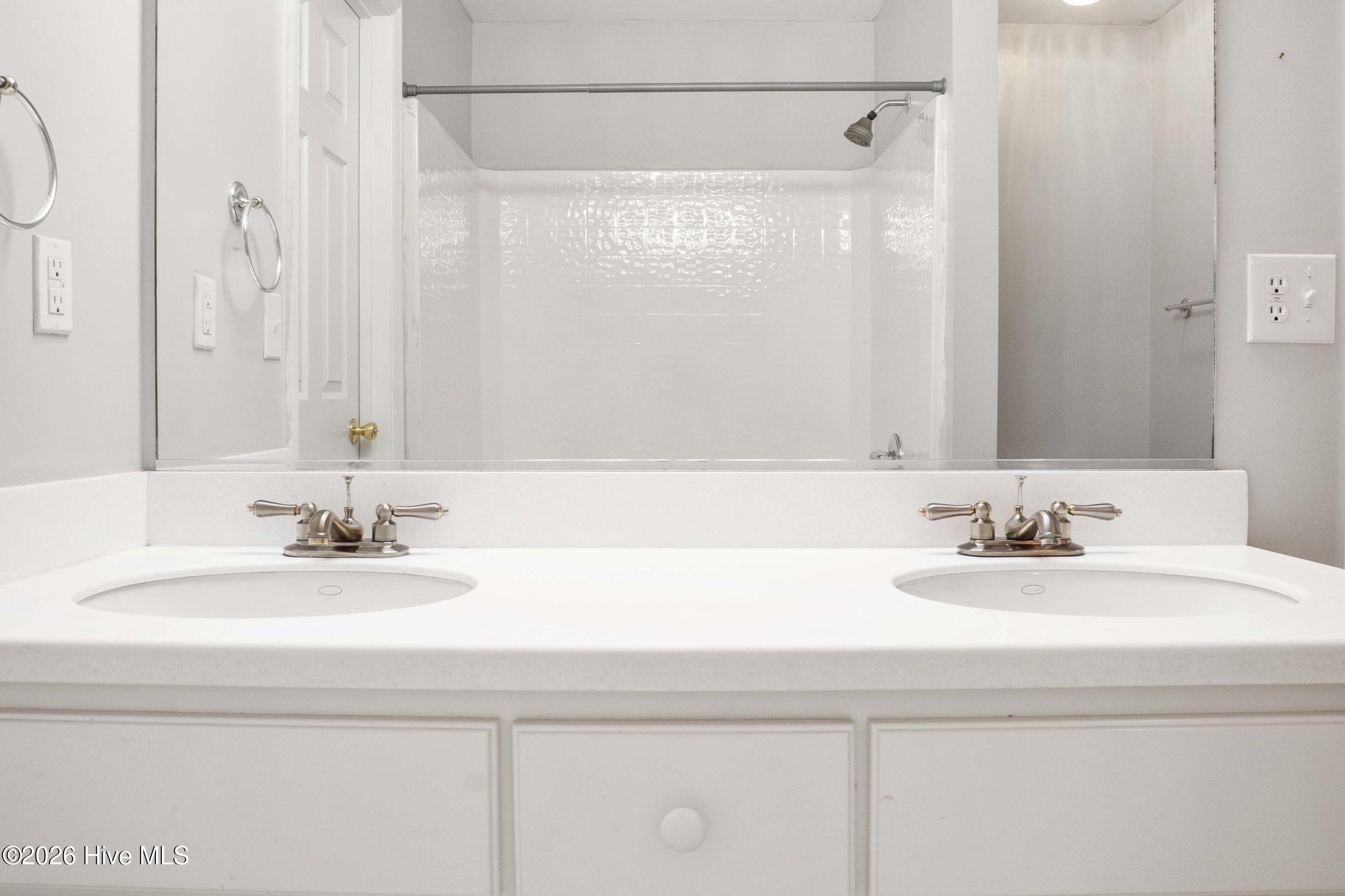 330 Hogan Way Property Photo 43