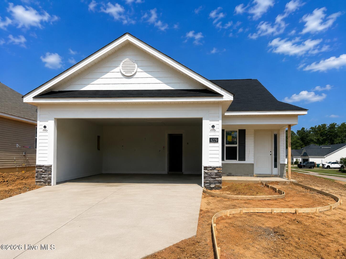 8229 Snelling Drive Property Photo 1