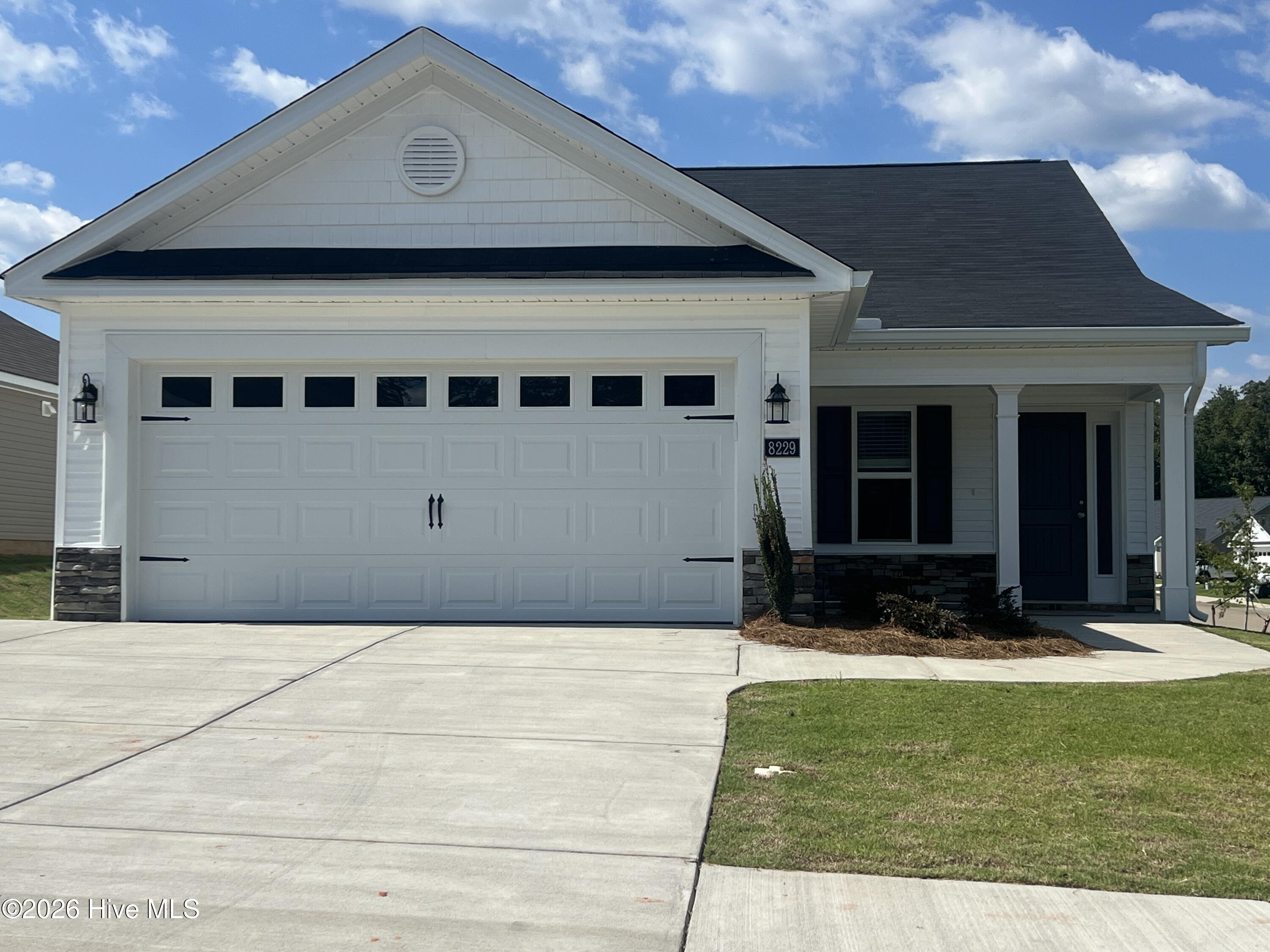 8229 Snelling Drive Property Photo 1