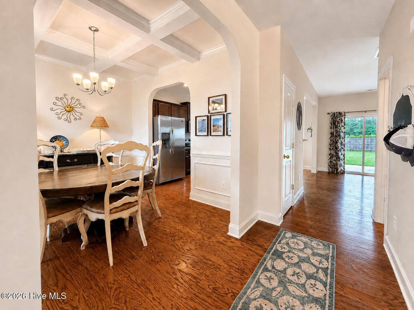 589 Aurora Place Property Photo 6