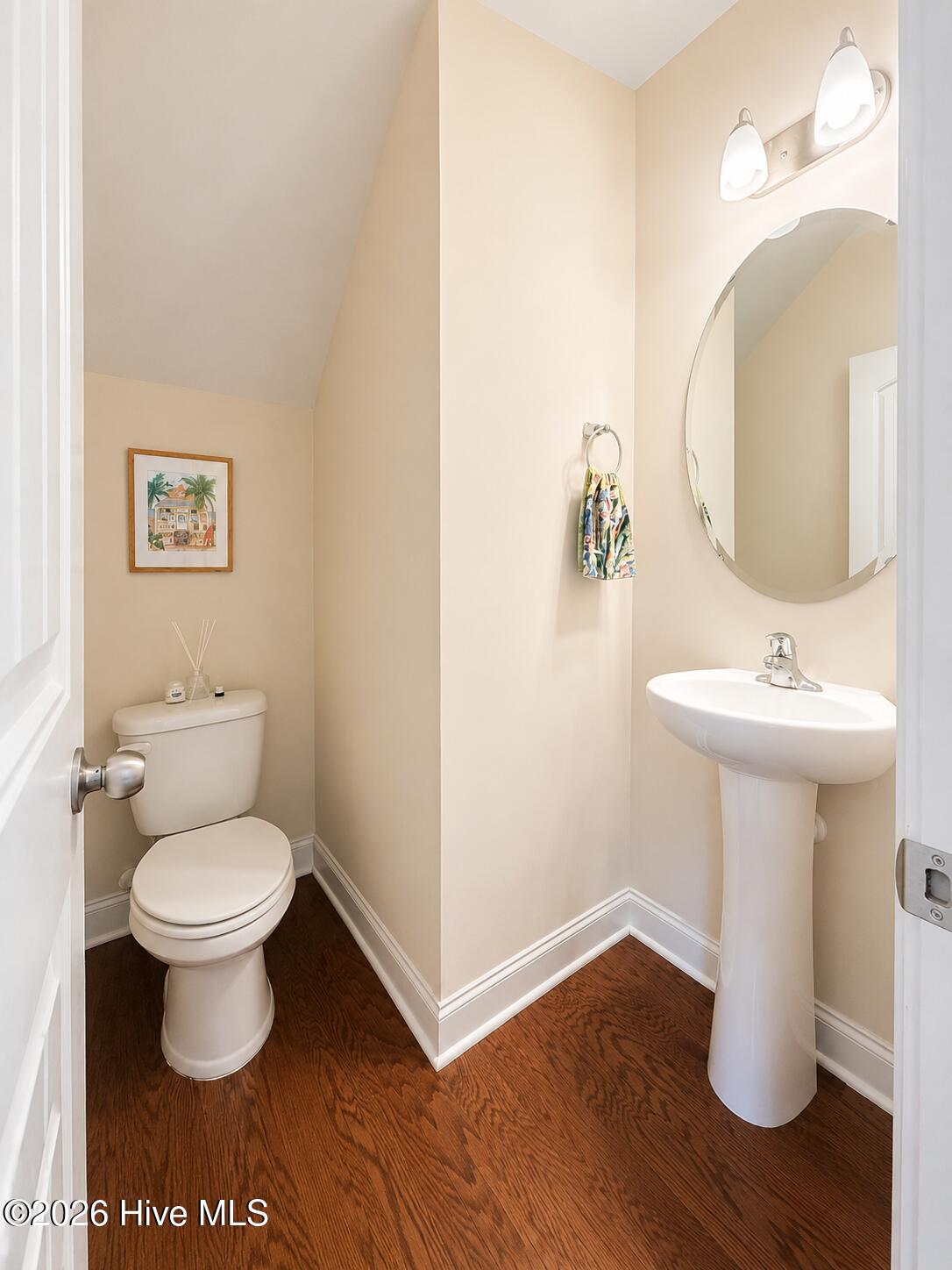 589 Aurora Place Property Photo 17