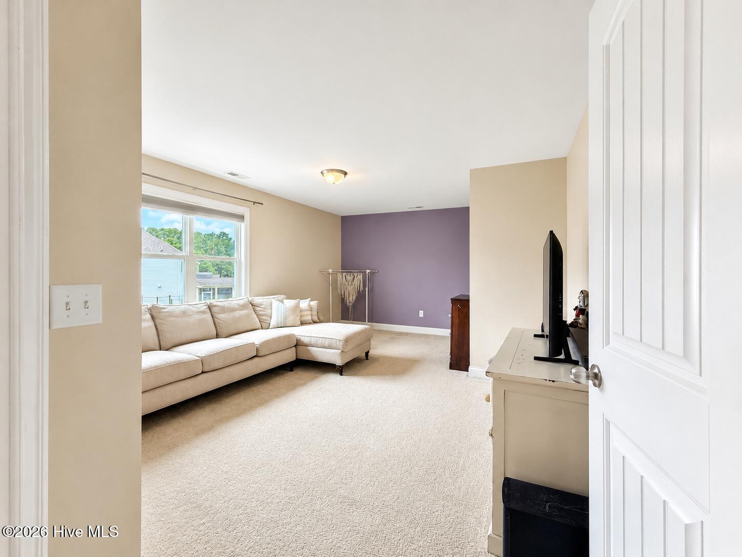 589 Aurora Place Property Photo 23