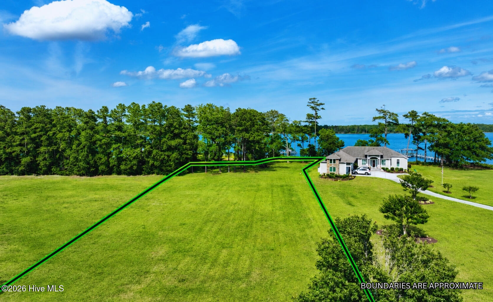 117 Waterway Drive Property Photo 7