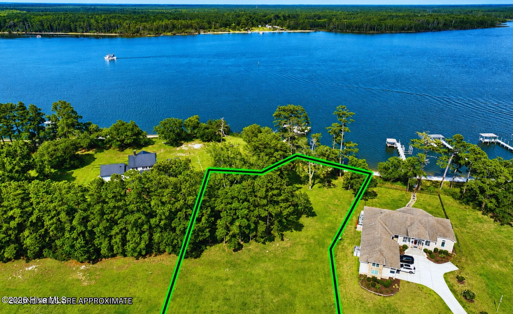 117 Waterway Drive Property Photo 10