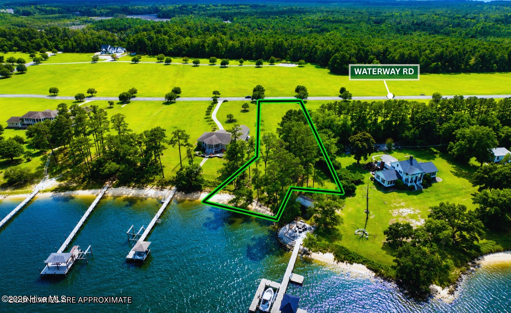 117 Waterway Drive Property Photo 11