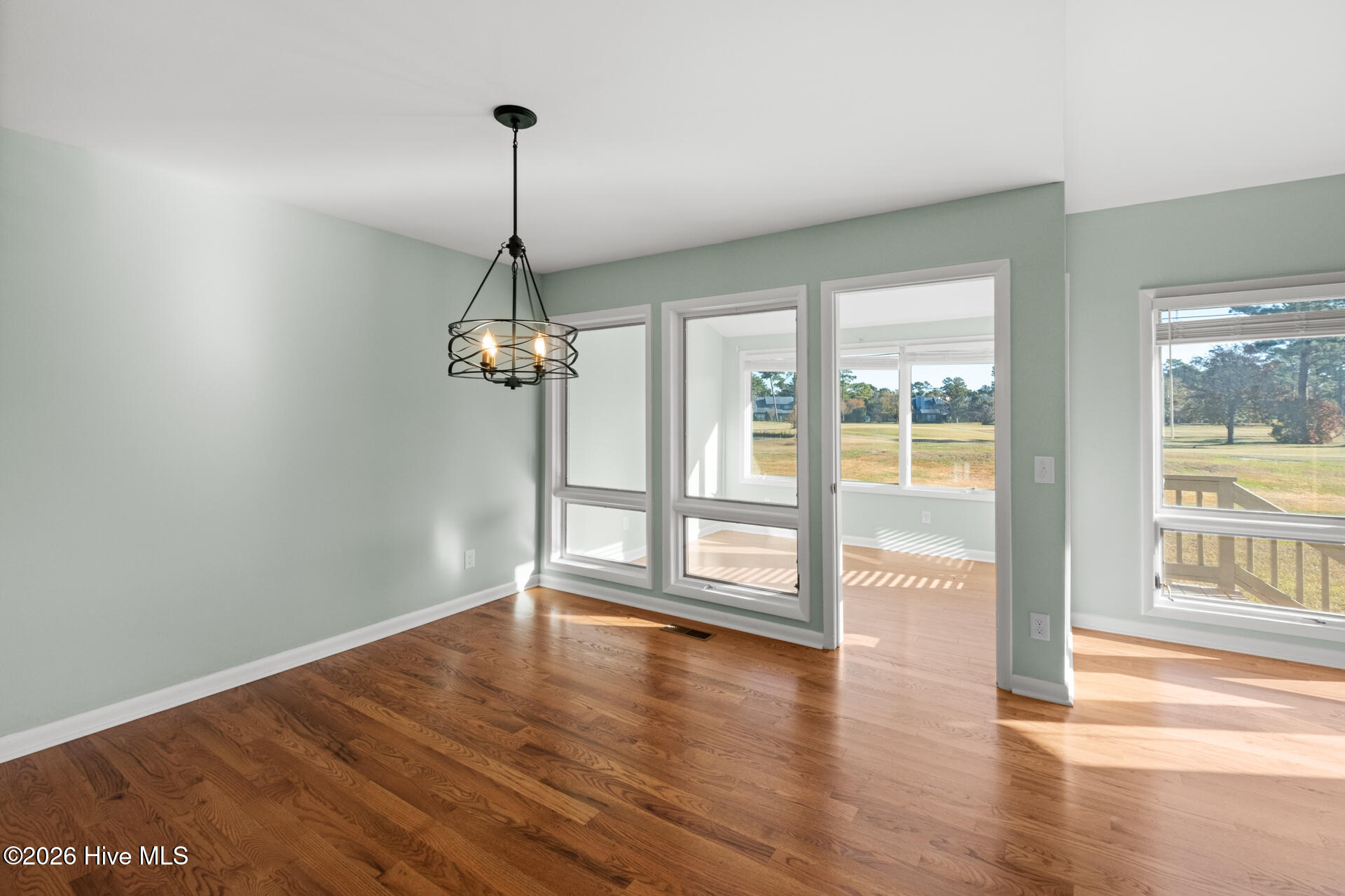 115 Egret Court Property Photo 8