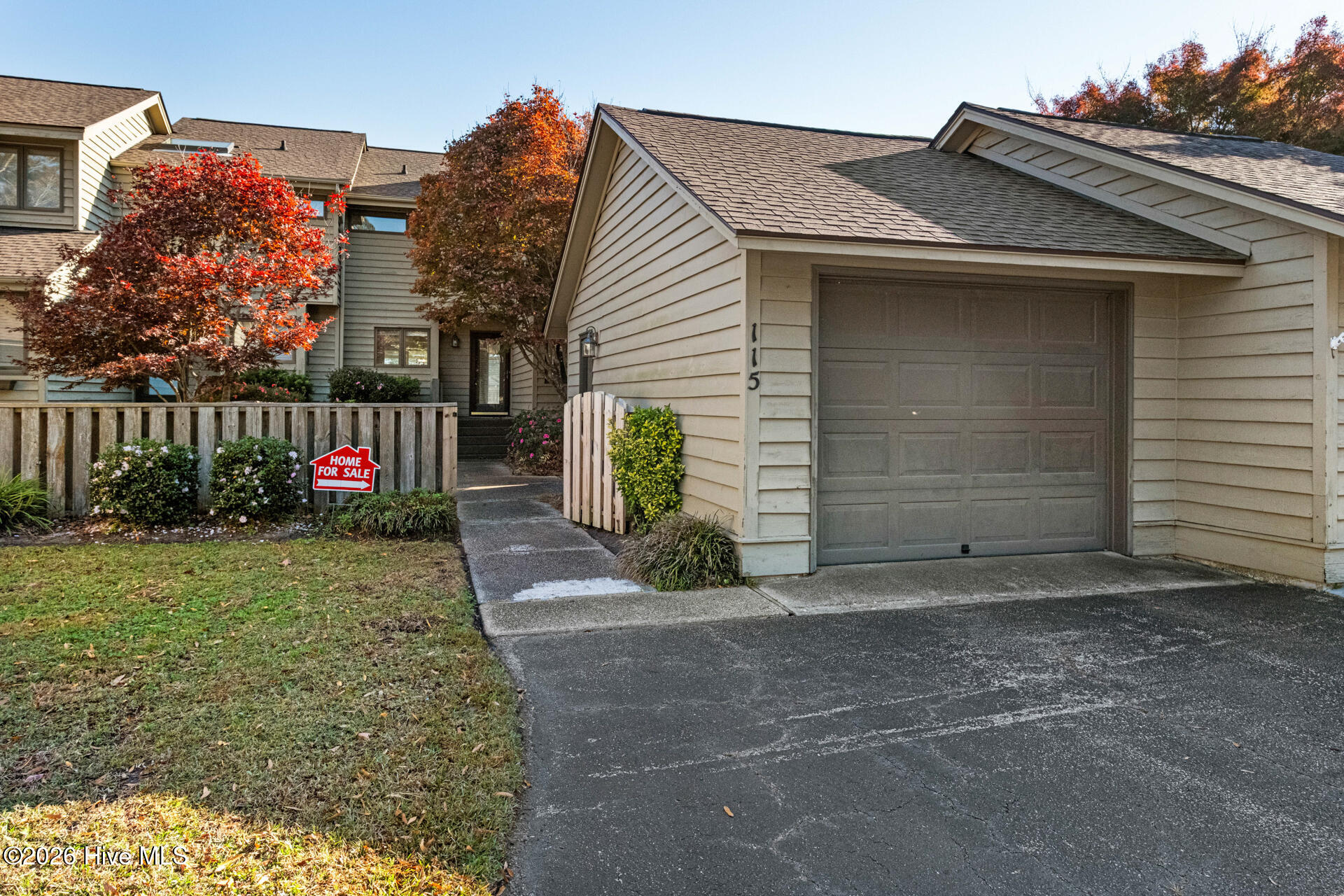 115 Egret Court Property Photo 34