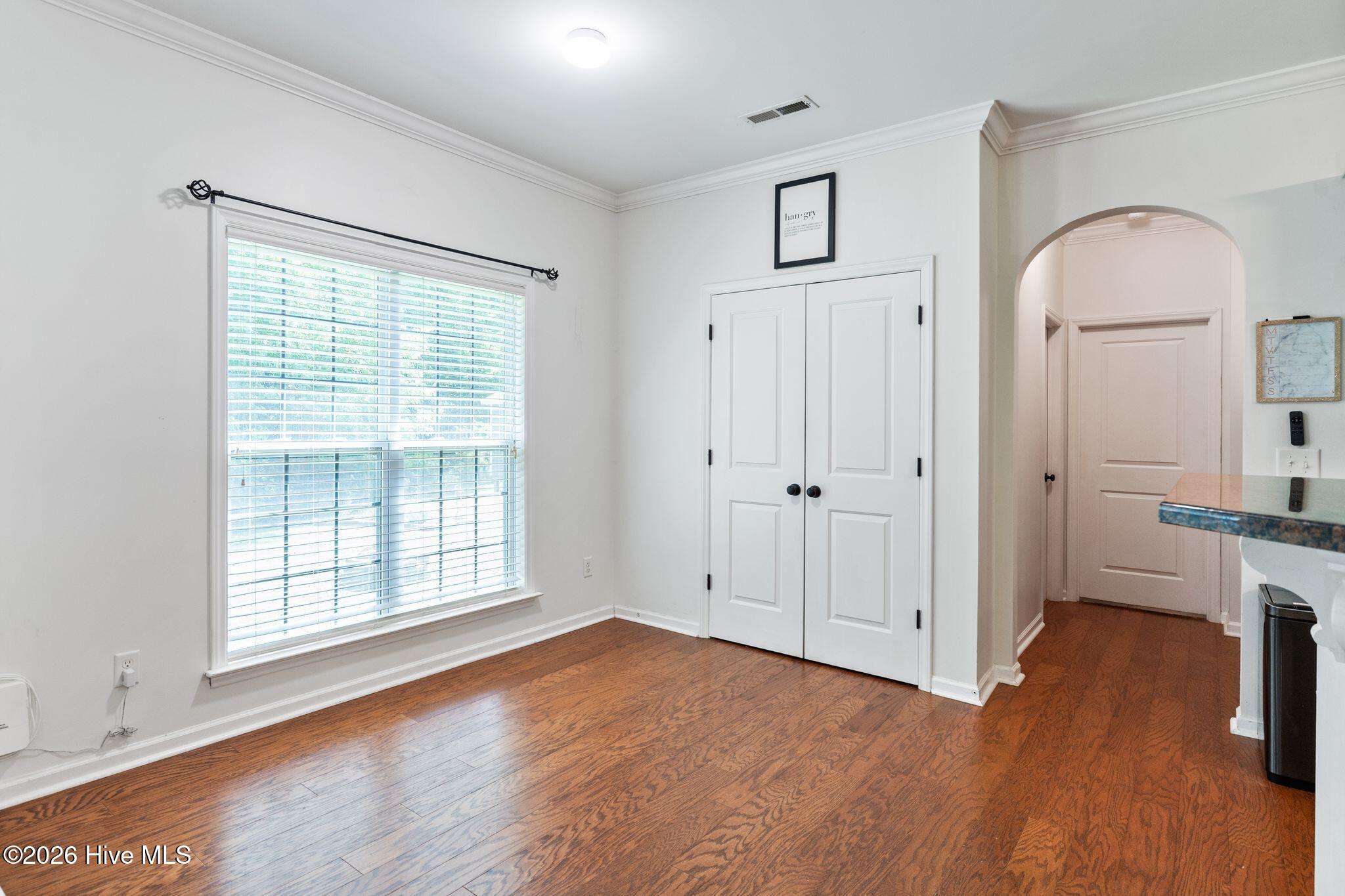 301 Palisades Way Property Photo 22