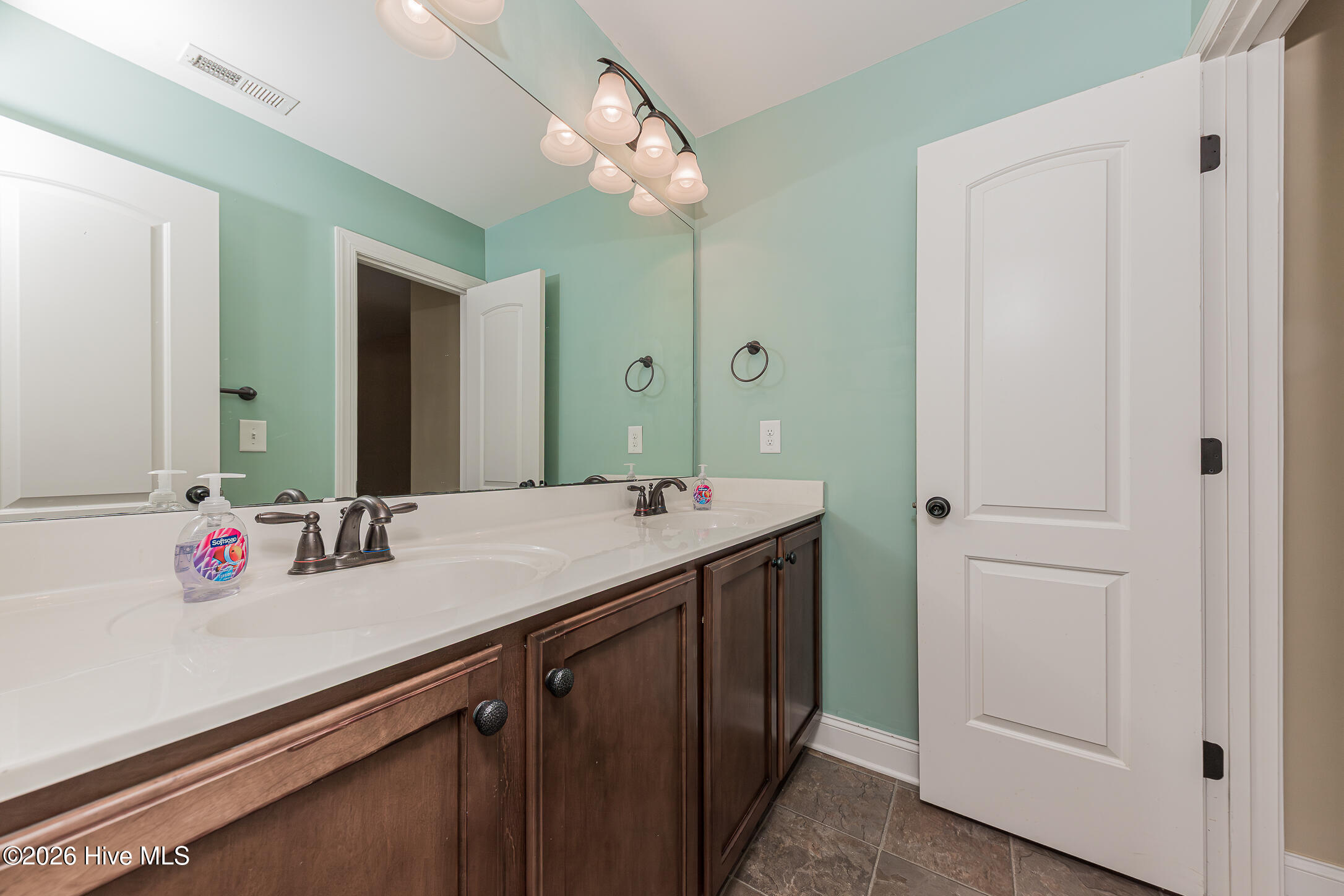 100 Summer Rest Trail Property Photo 56