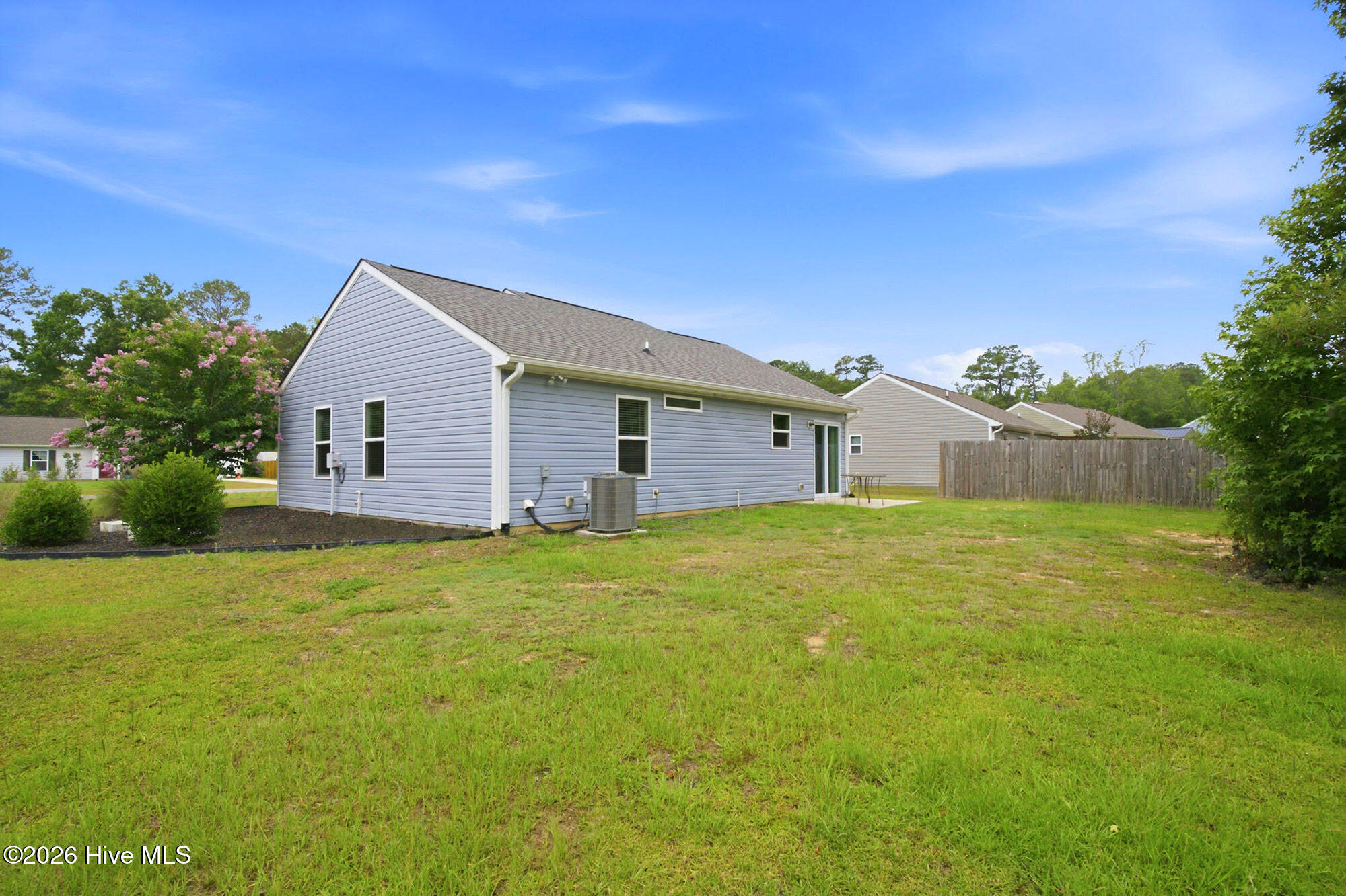 102 Beach House Way Property Photo 25