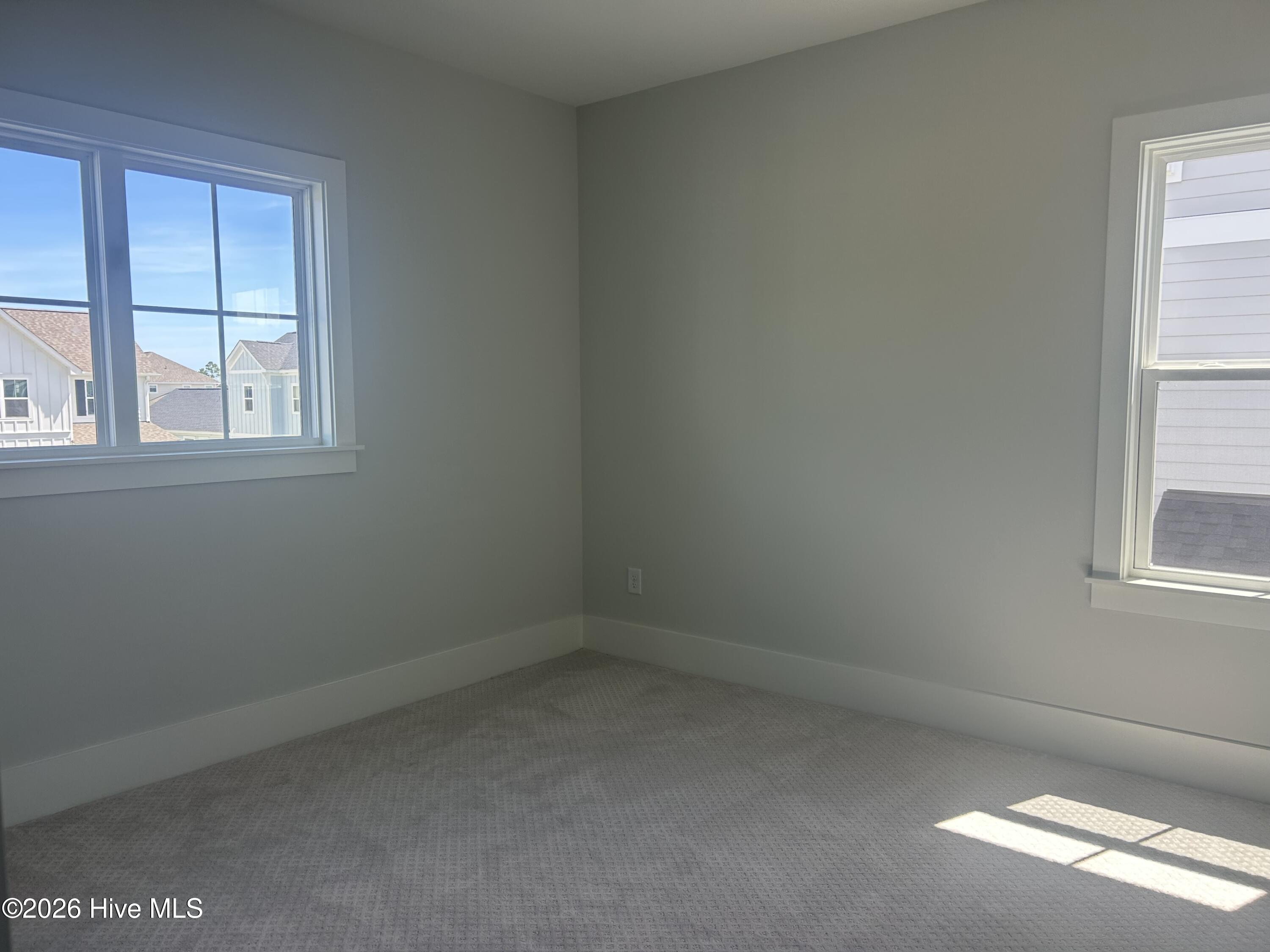 5202 Moonshell Loop Property Photo 11