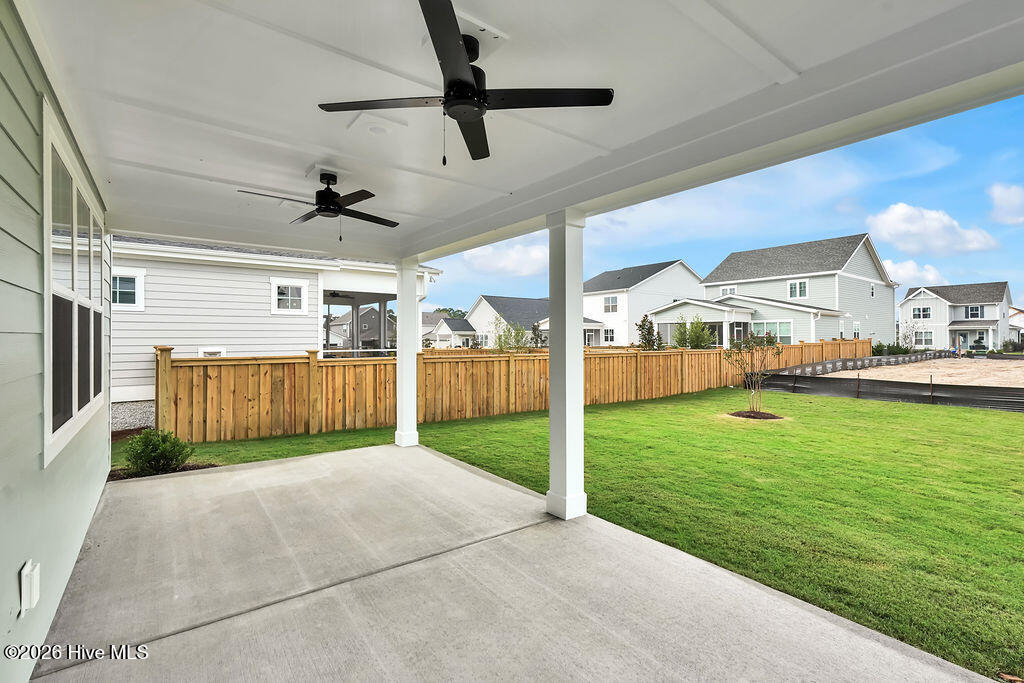 5202 Moonshell Loop Property Photo 39