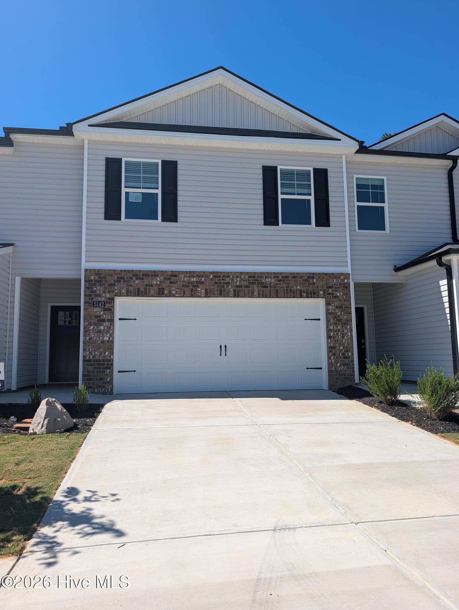 5142 Montana Loop Property Photo 1