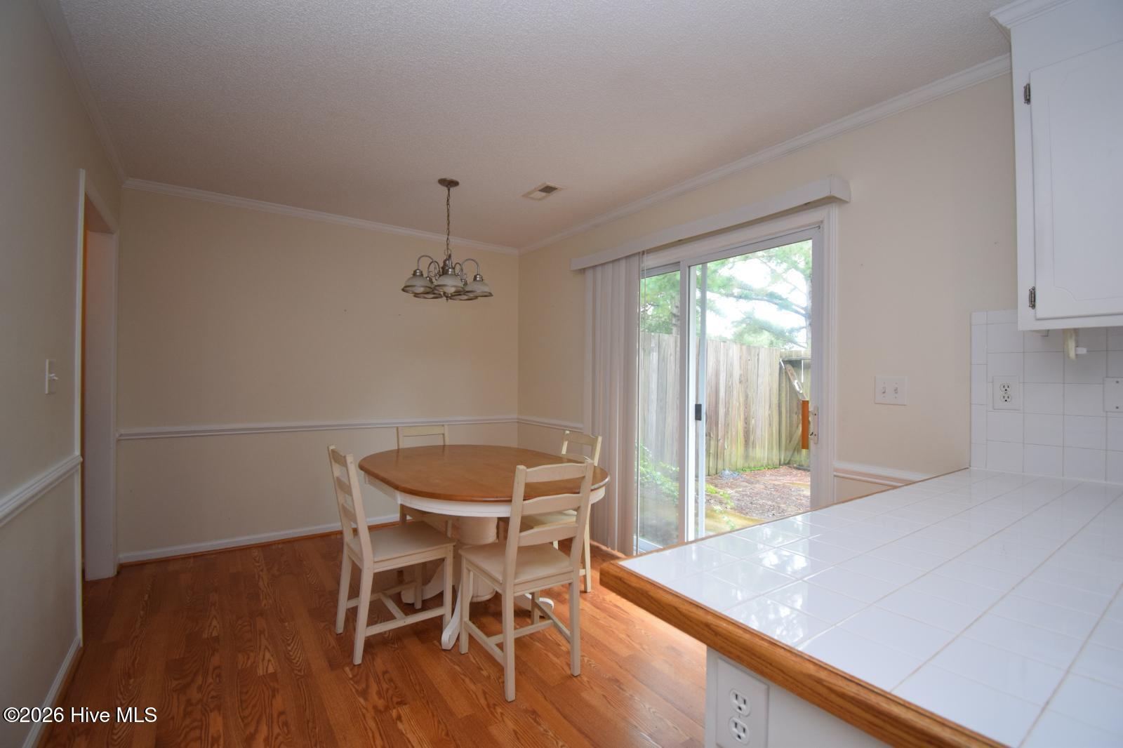 2325 Vineyard Drive C3 Property Photo 5