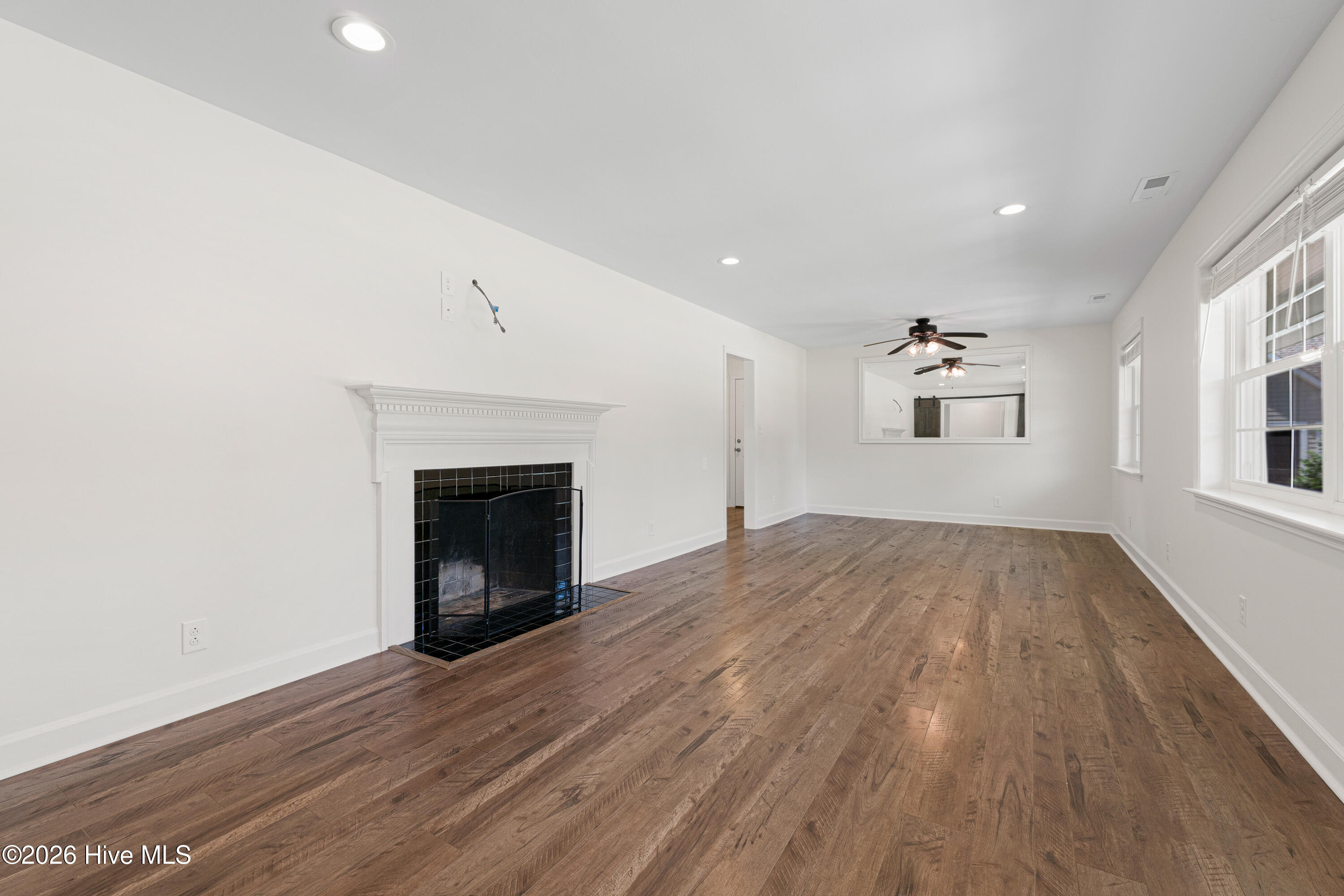 1705 River Drive Property Photo 15