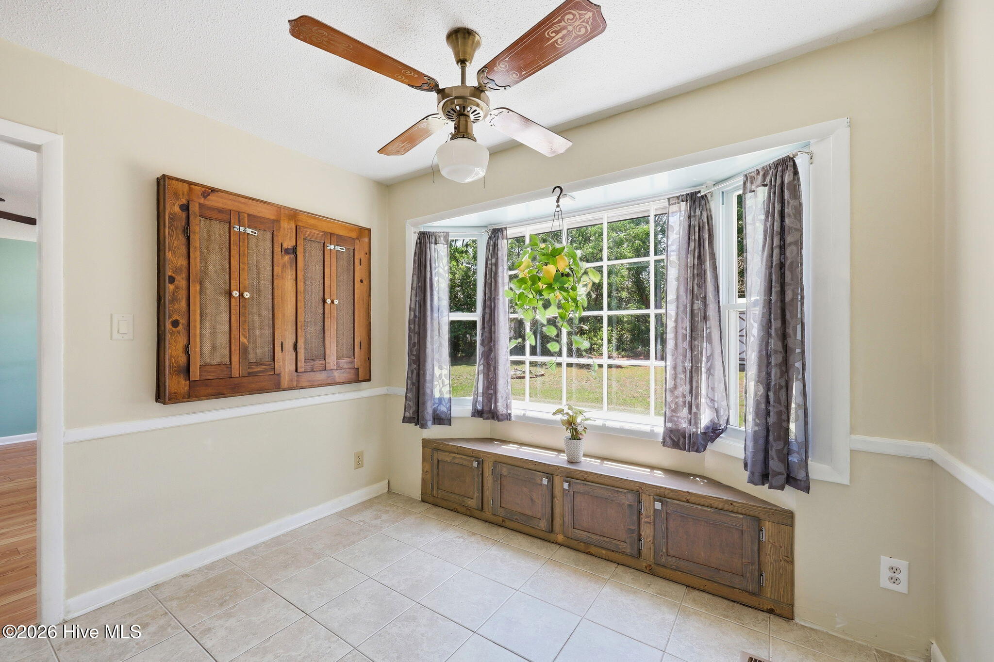 5987 Brookcliff Road Property Photo 8