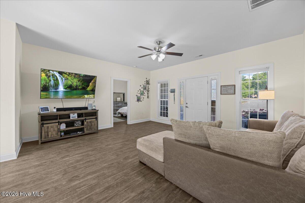 2324 Tranquil Drive Se Property Photo 6